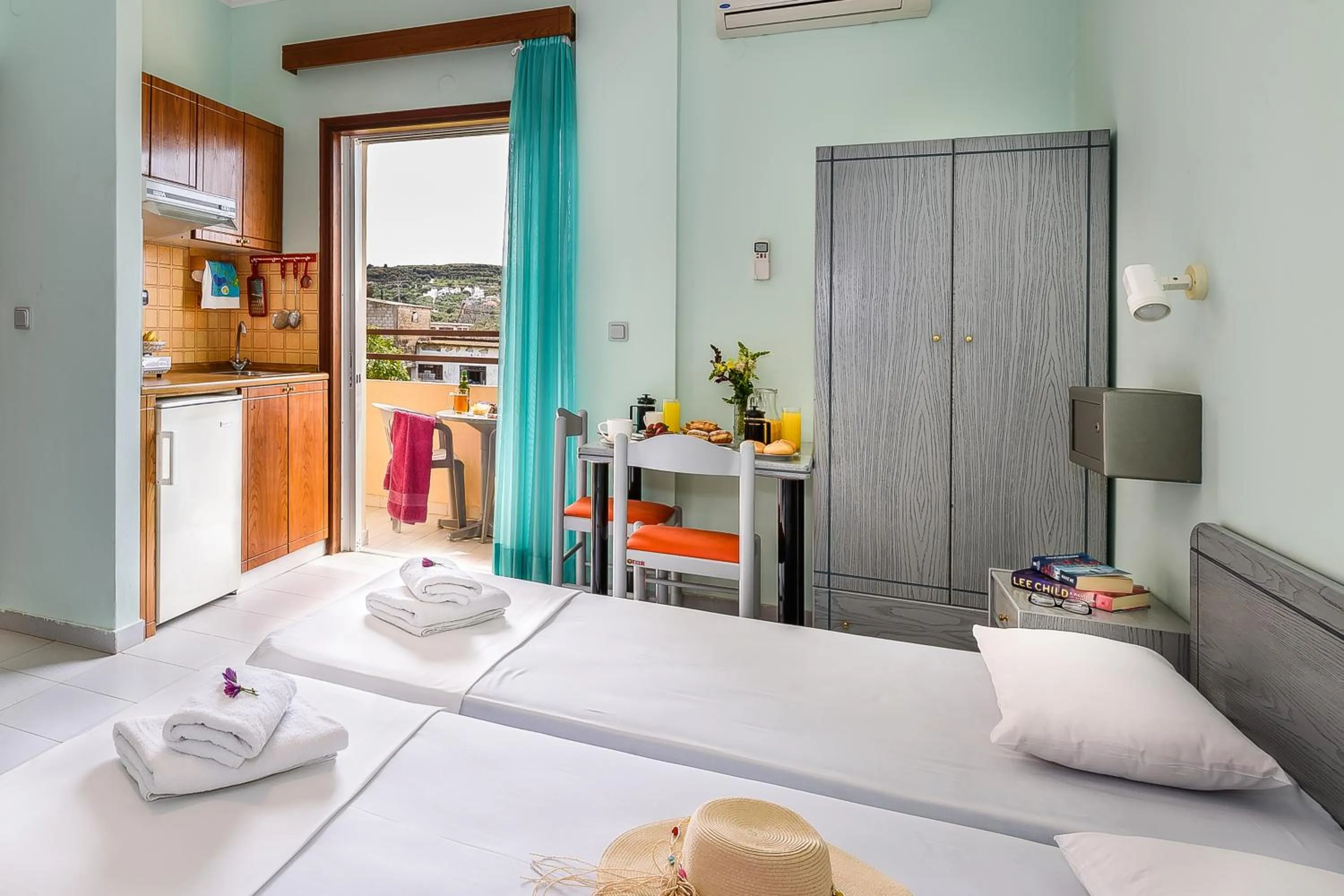 Bed in Louladakis Apartments