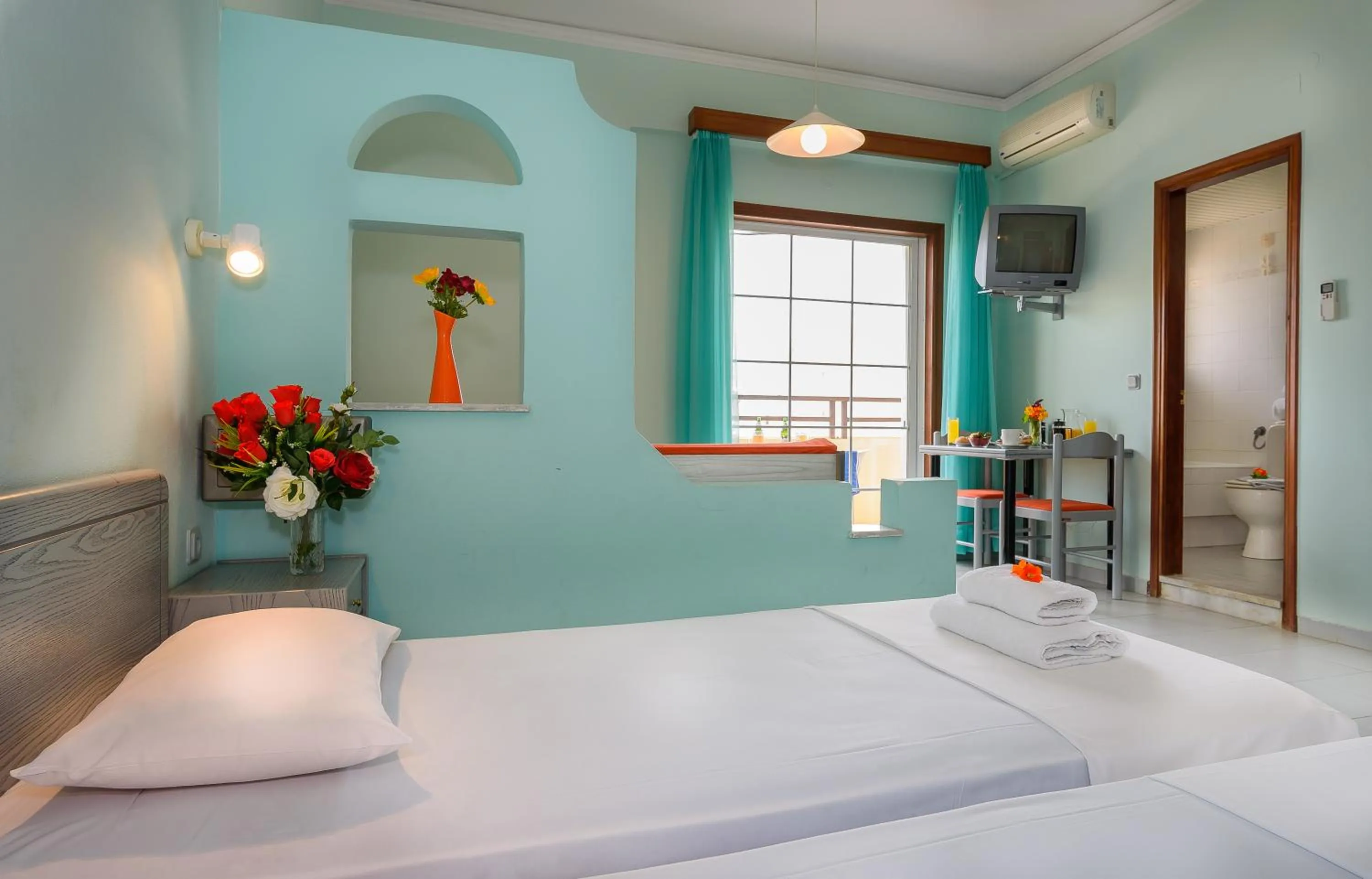 Living room, Bed in Louladakis Apartments