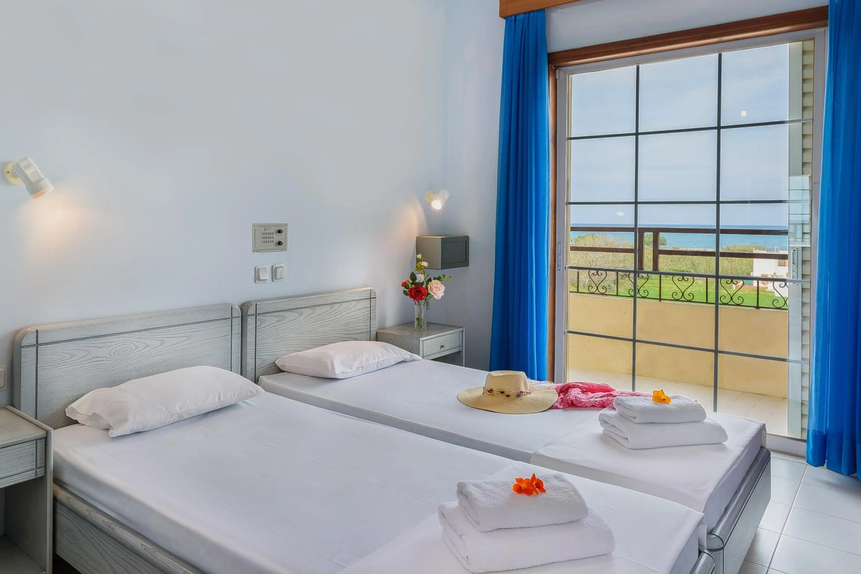 Bed in Louladakis Apartments