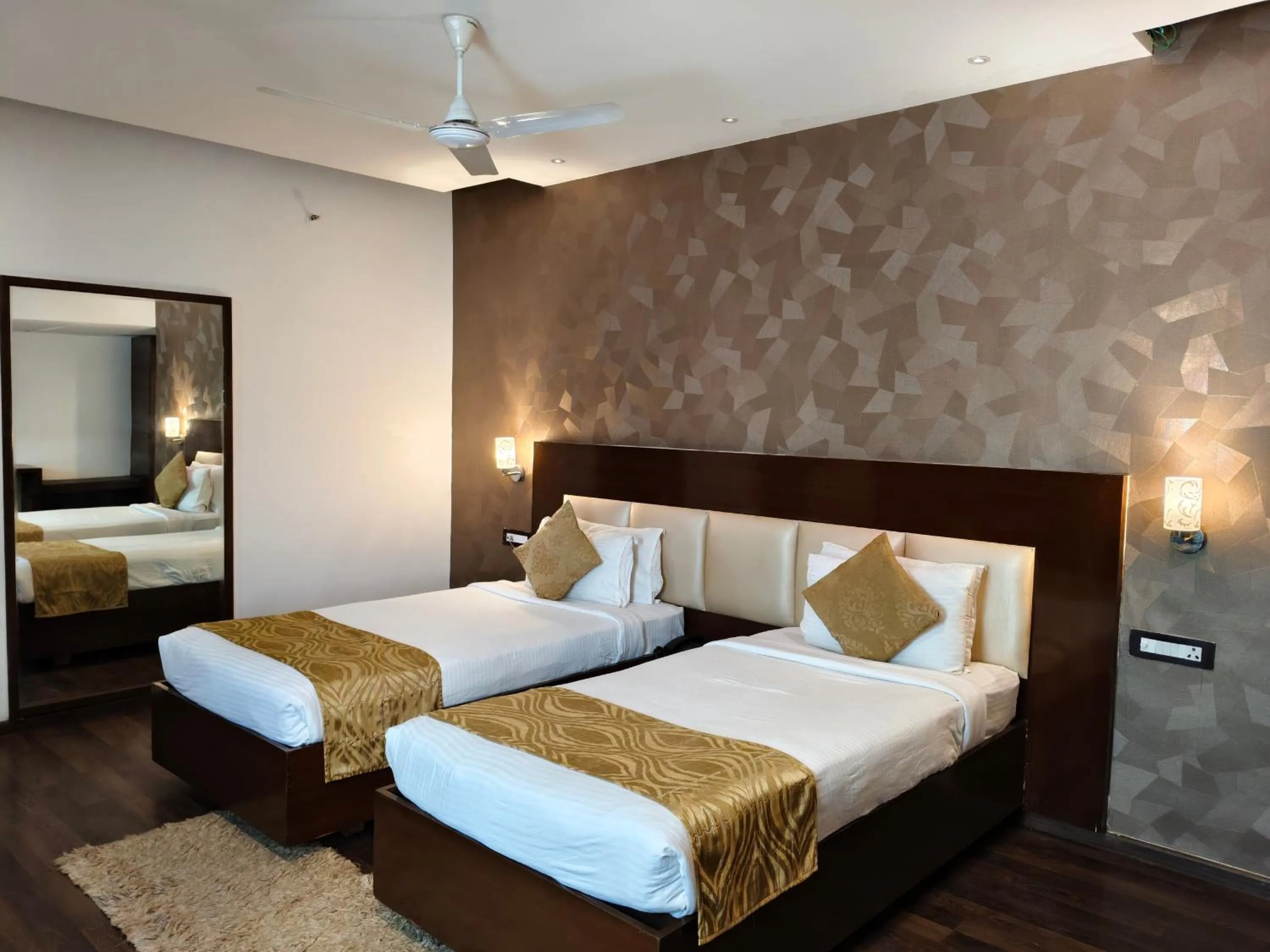 Bed in Hemaadri Grand