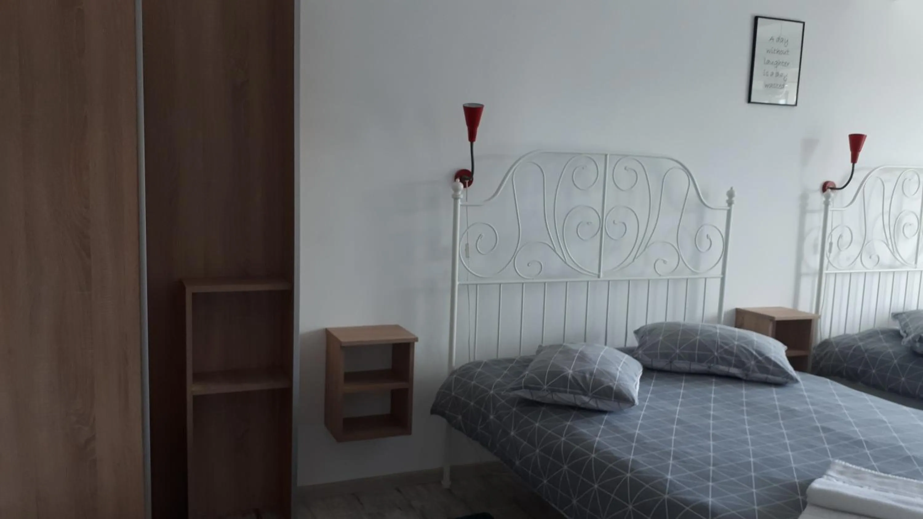 Bed in Motel Traffic