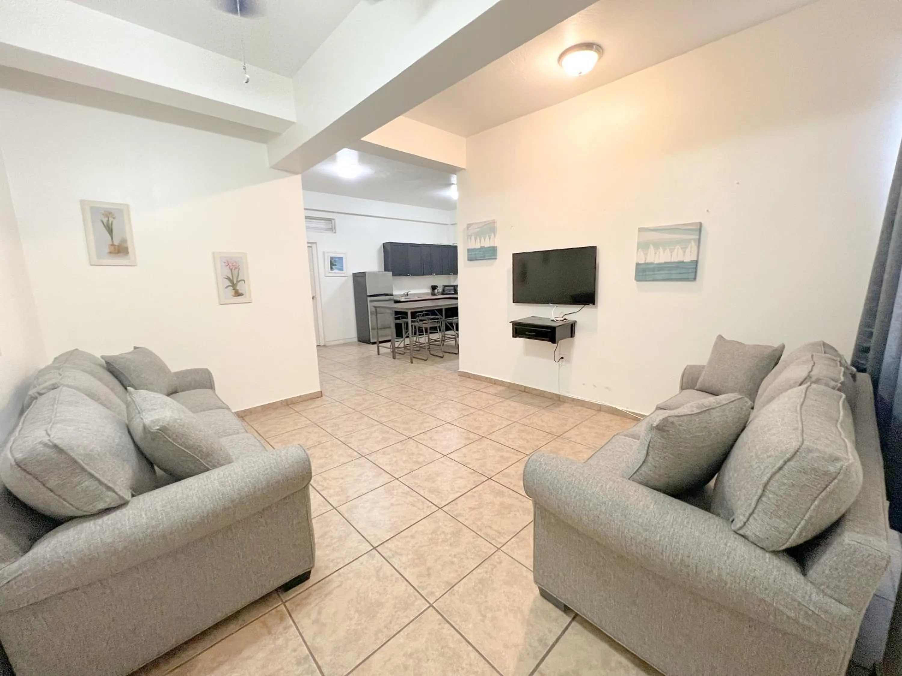 Living room in West Coast Inn's