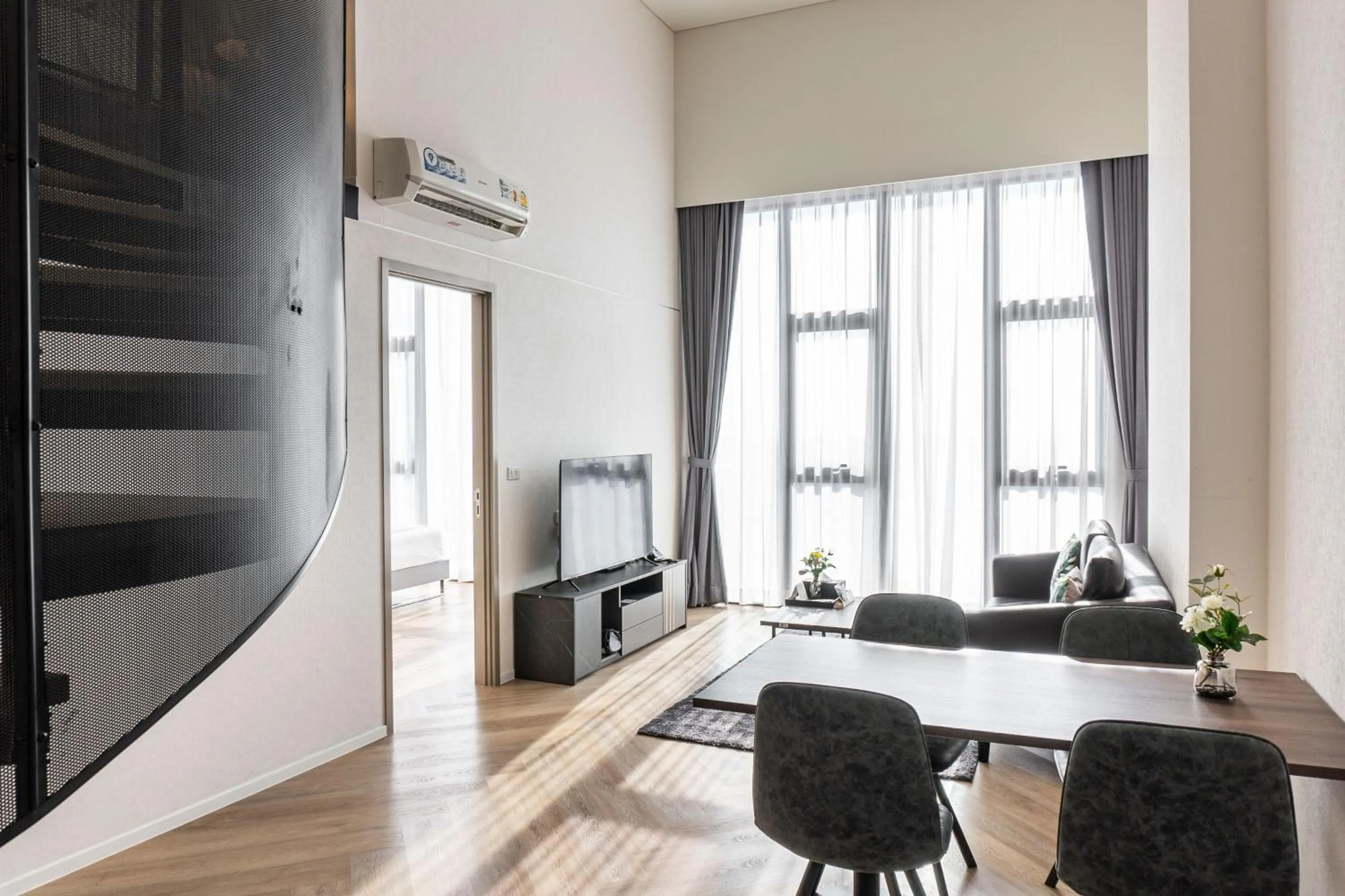 Property building in Ramada By Wyndham Bangkok Sukhumvit 87