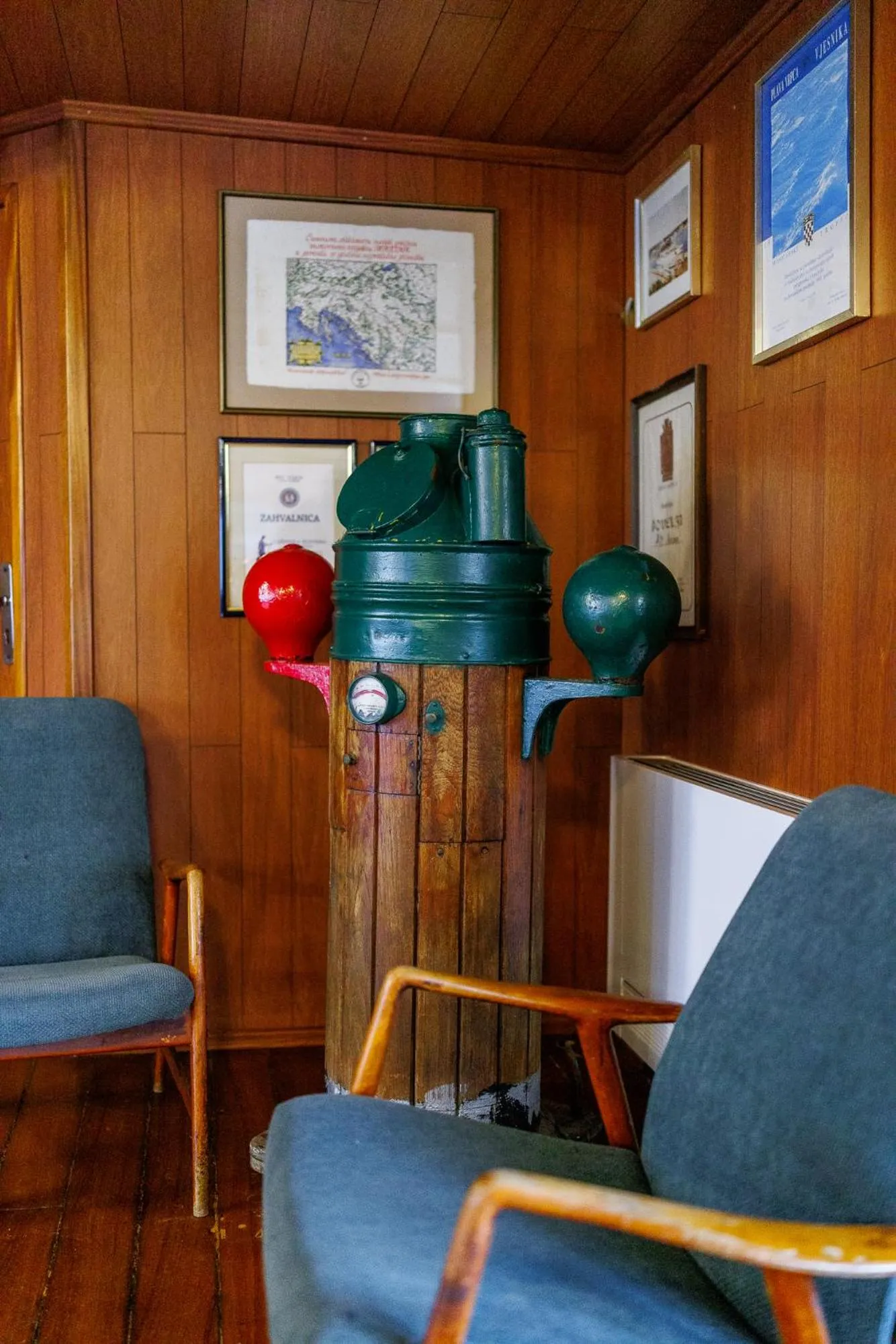 Decorative detail in Botel Marina