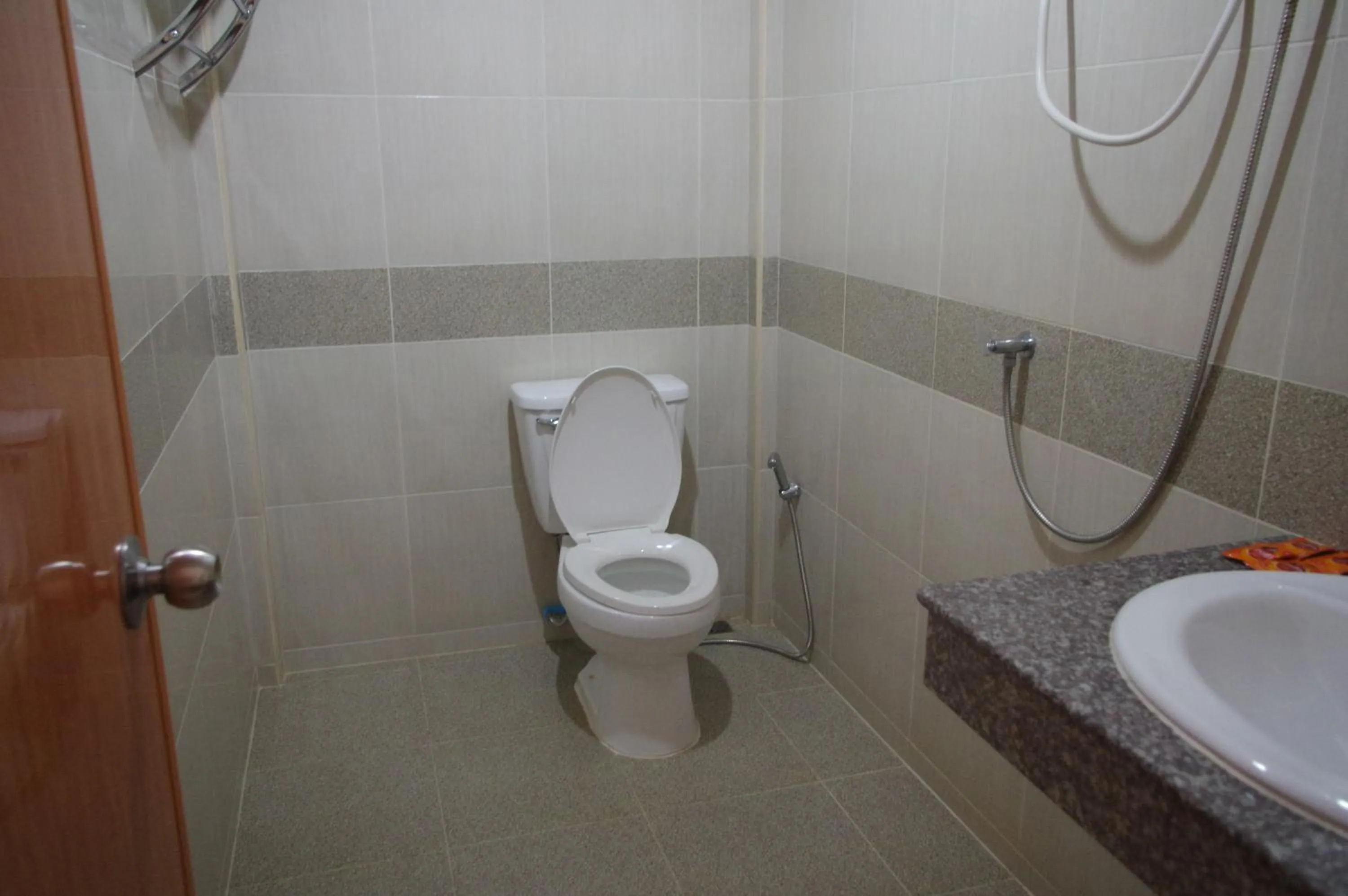 Bathroom in Thai House Beach Resort