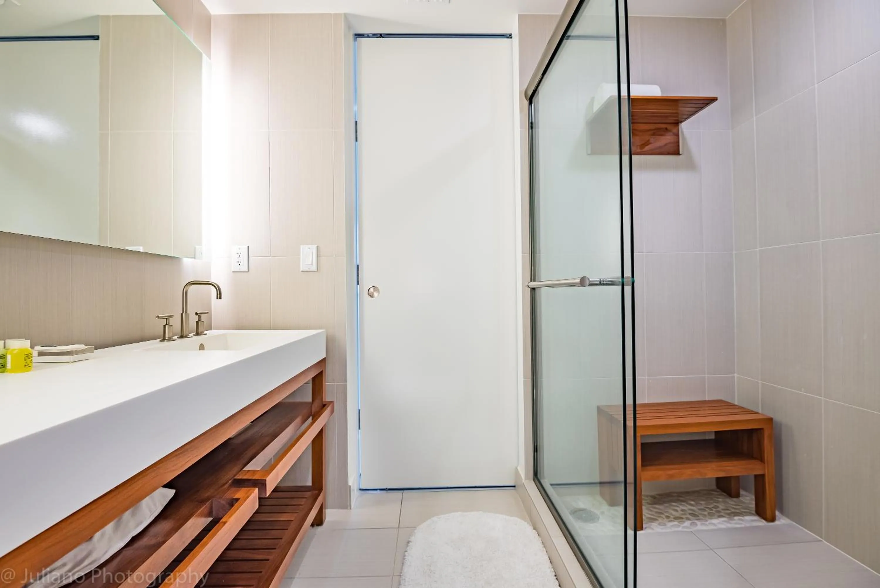 Shower in W Residences Fort Lauderdale Luxury Suites Across from Fort Lauderdale Beach