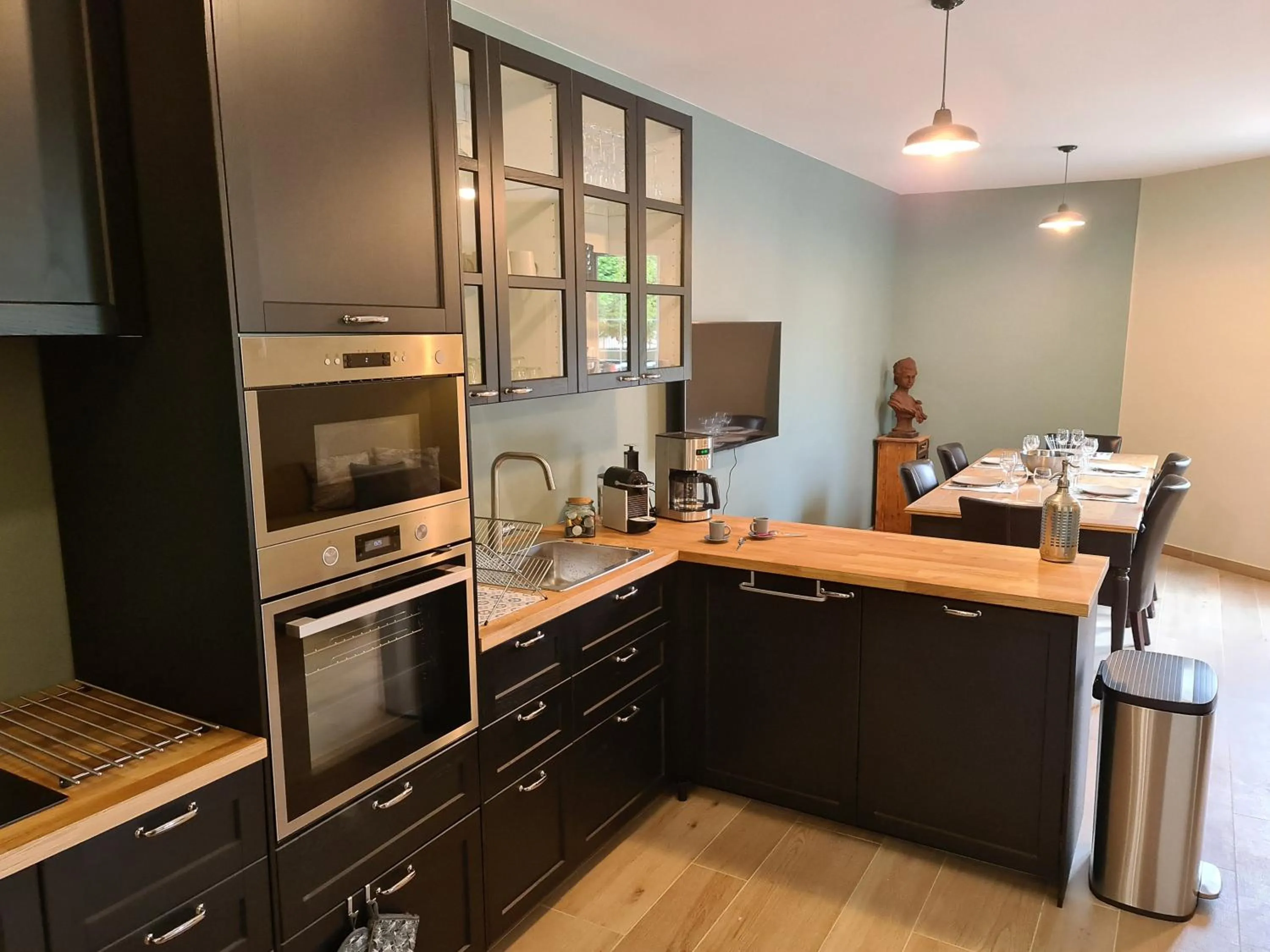 Kitchen or kitchenette in Bleautiful "Eugénie" Charmante Maison de ville