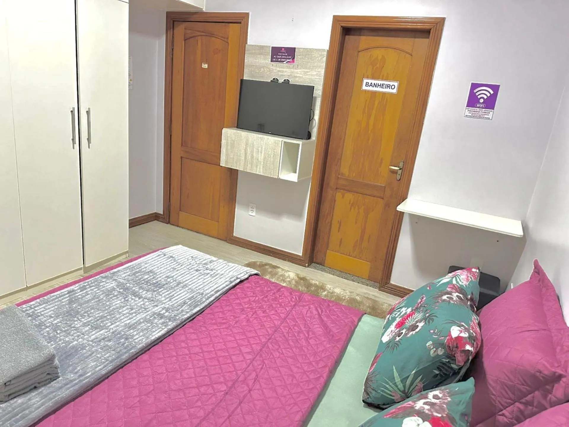 Photo of the whole room, Bed in Hotel Residencial Manaus - Flores