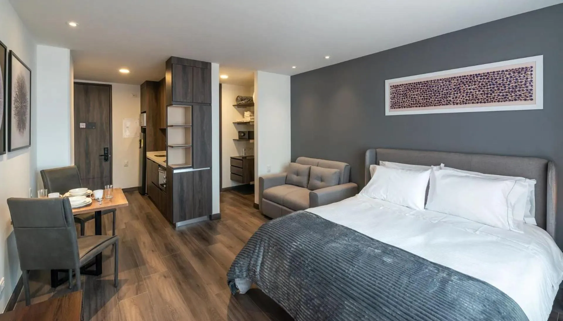 Photo of the whole room, Bed in Edificio Morph Chico