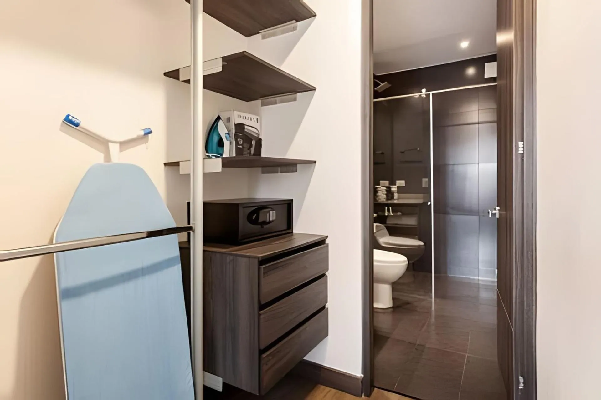 Photo of the whole room in Edificio Morph Chico