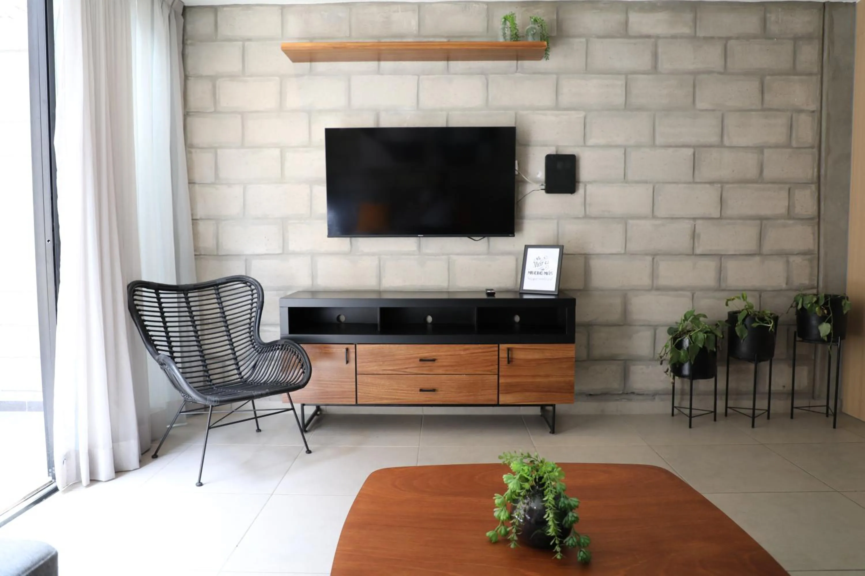 Communal lounge/ TV room in Tribu Centro Histórico