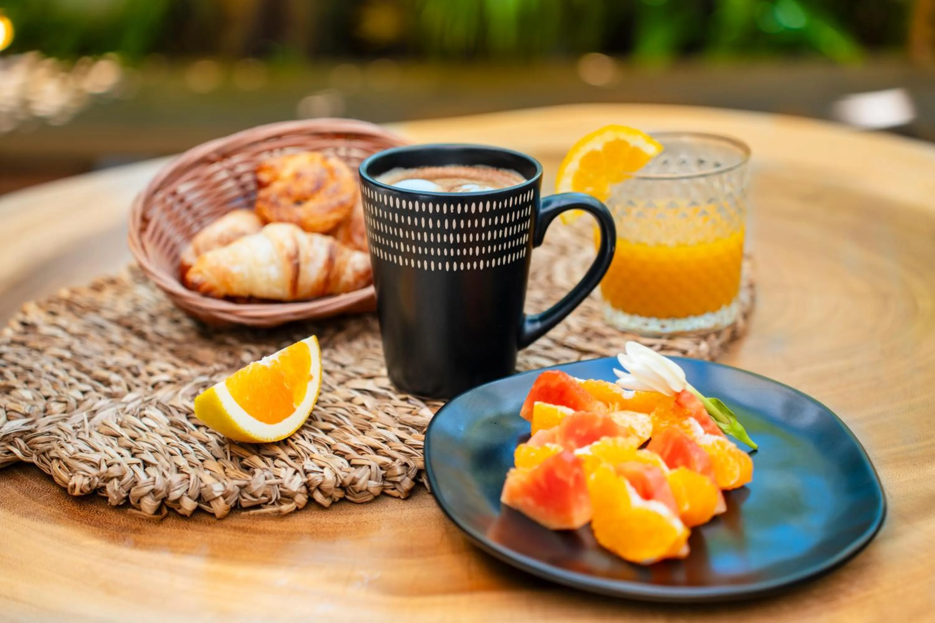 Breakfast in Polynesian Cabins by Kon Tiki