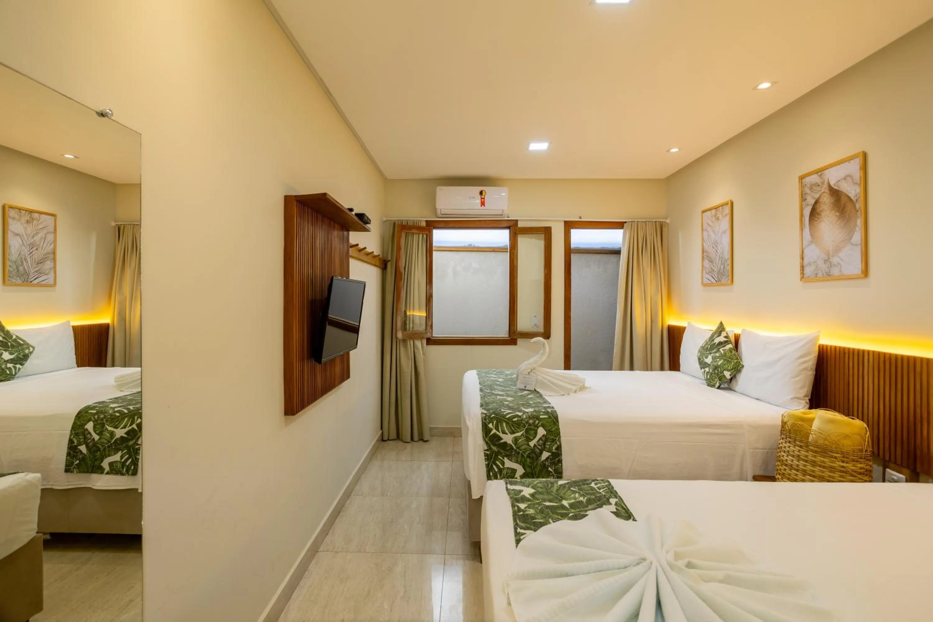 Bedroom, Bed in Santorini Beach Hotel