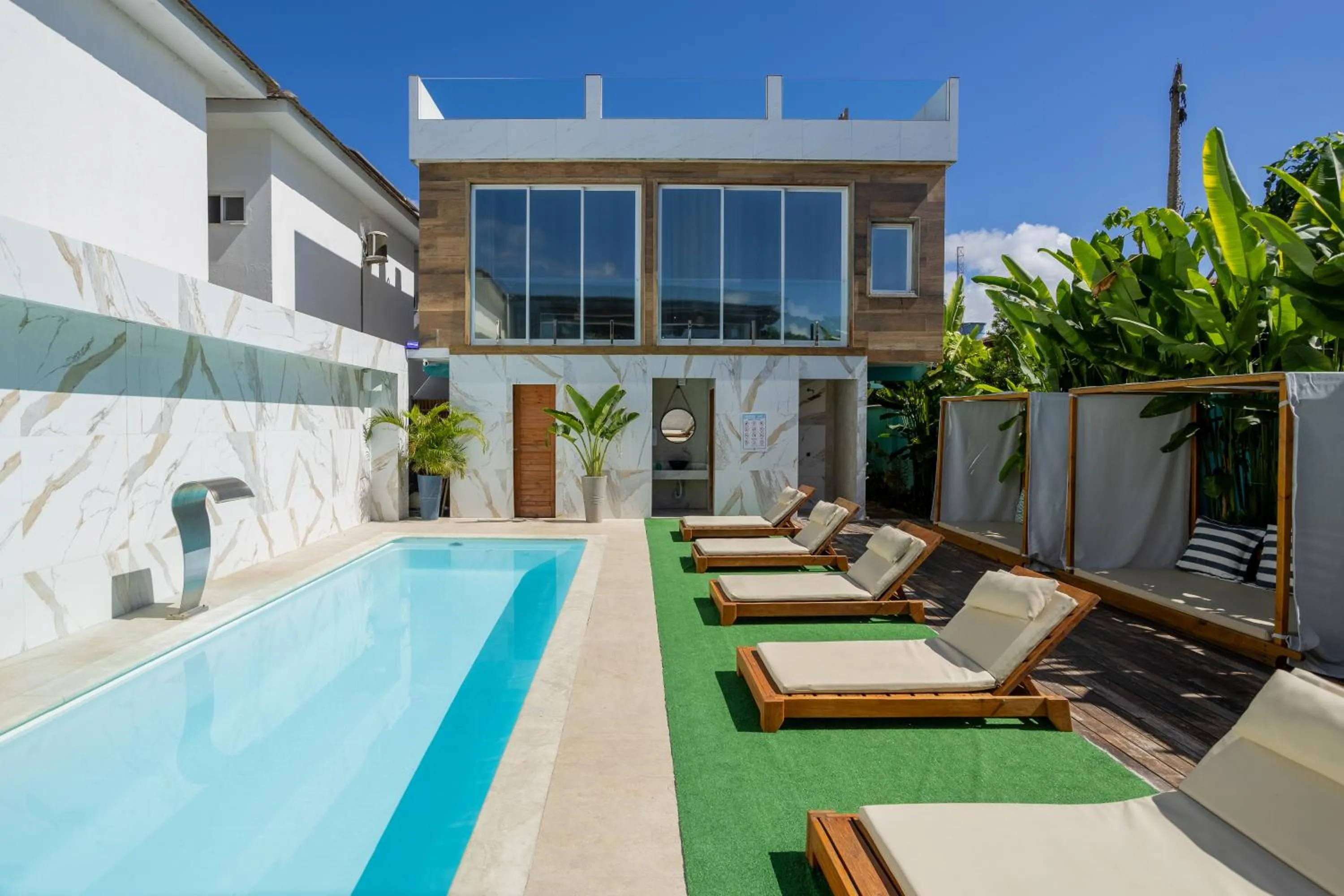 Santorini Beach Hotel