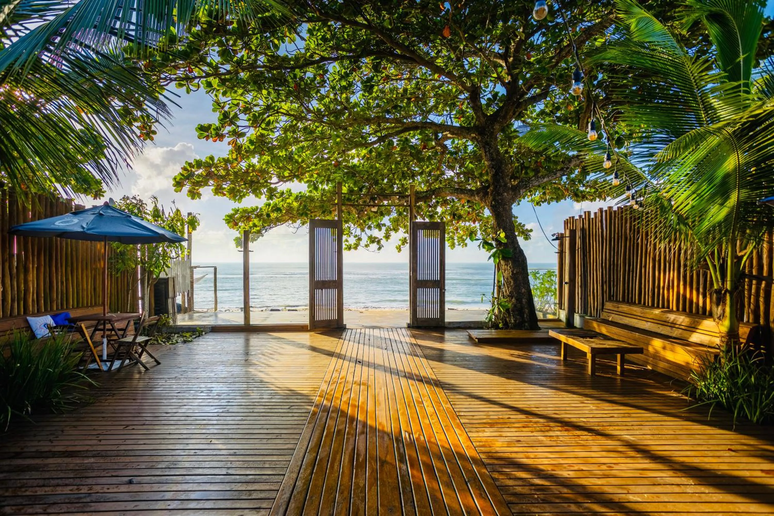 Restaurant/places to eat in Santorini Beach Hotel