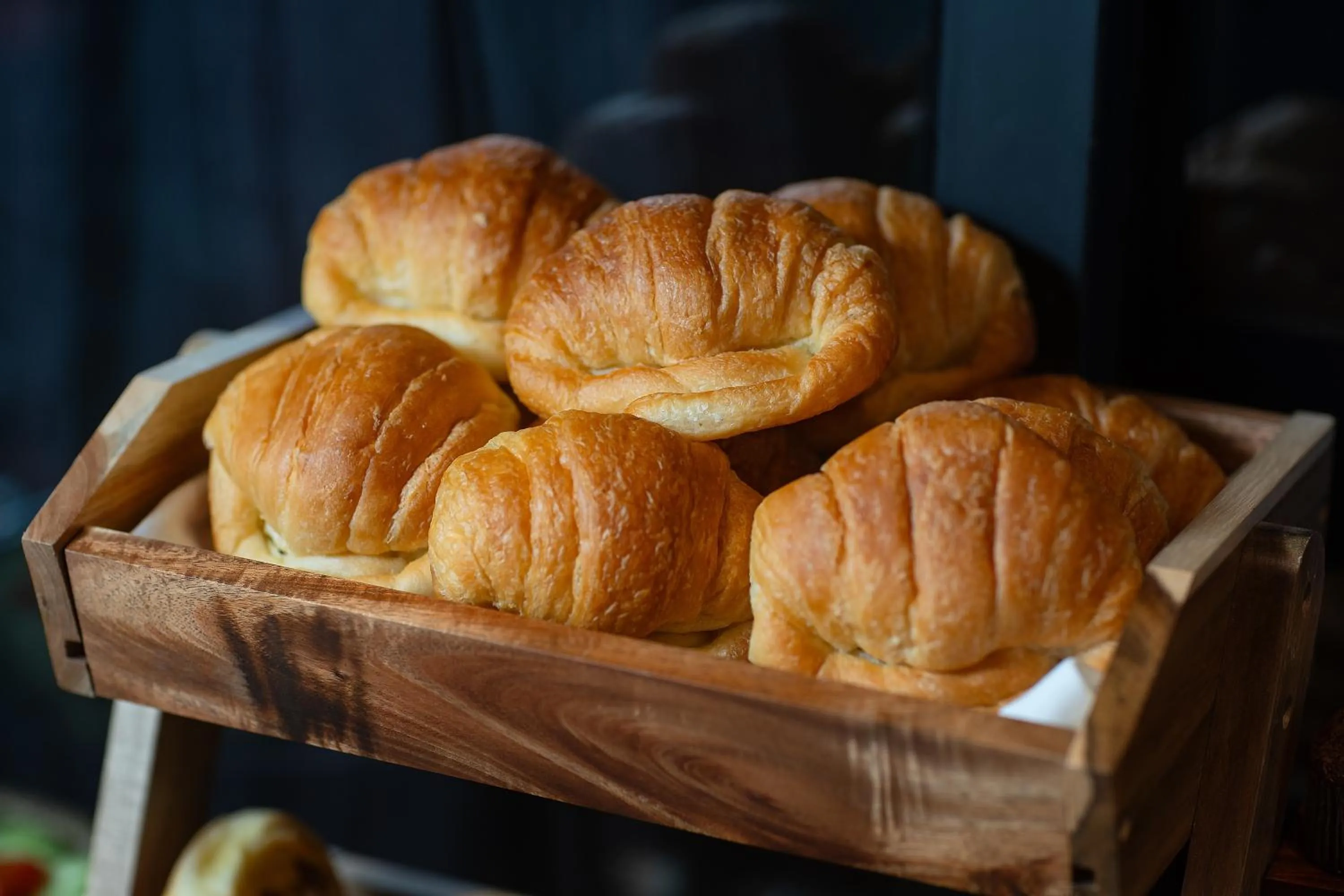 Restaurant/places to eat in LeaH Silk Hotel