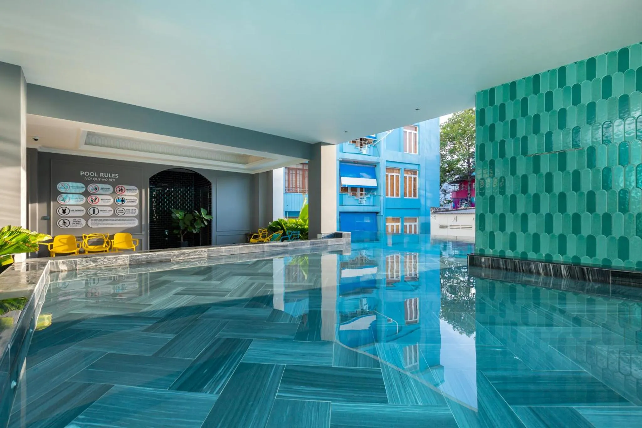 Swimming pool in Kim Minh Boutique