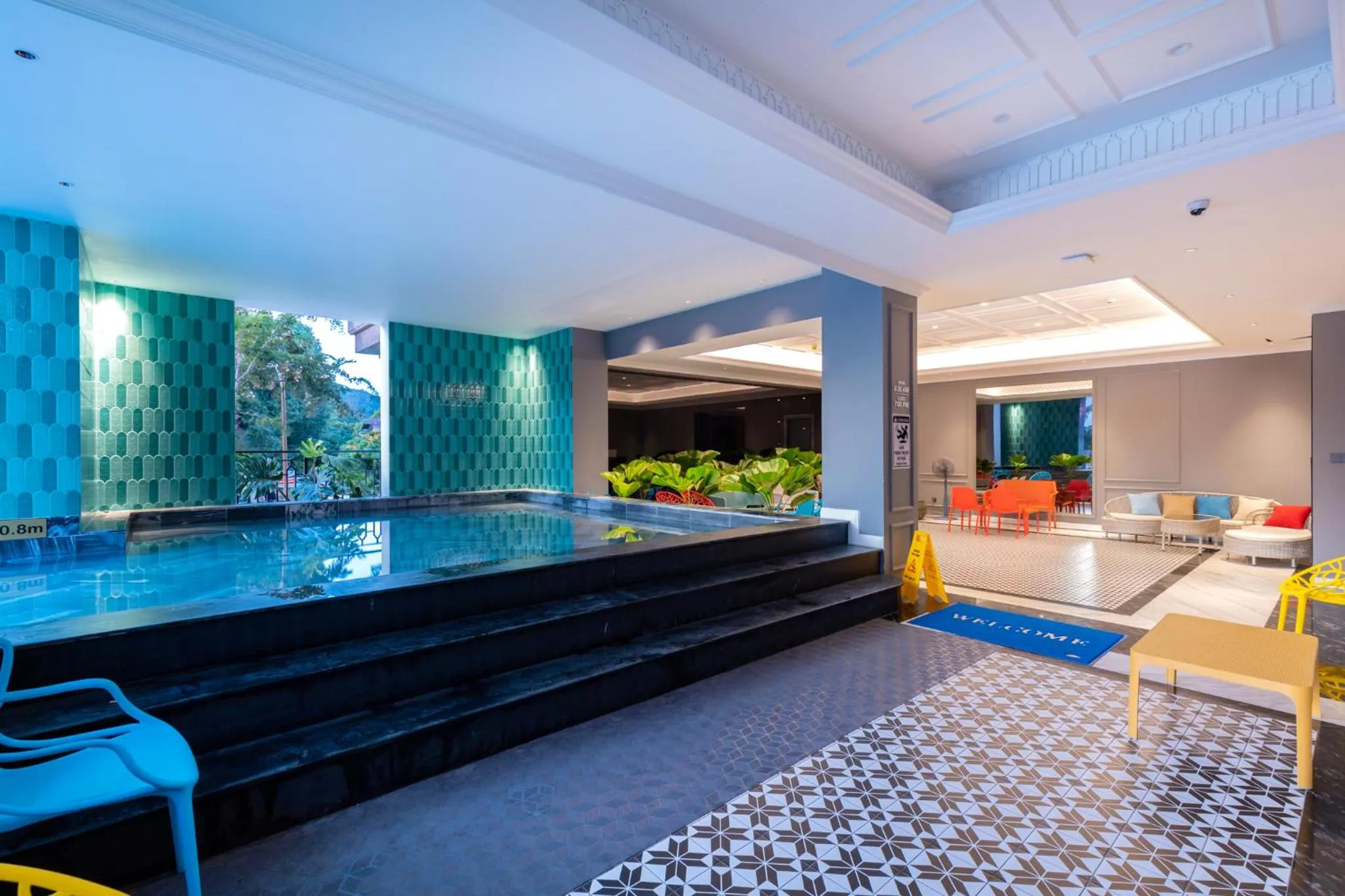 Swimming pool in Kim Minh Boutique