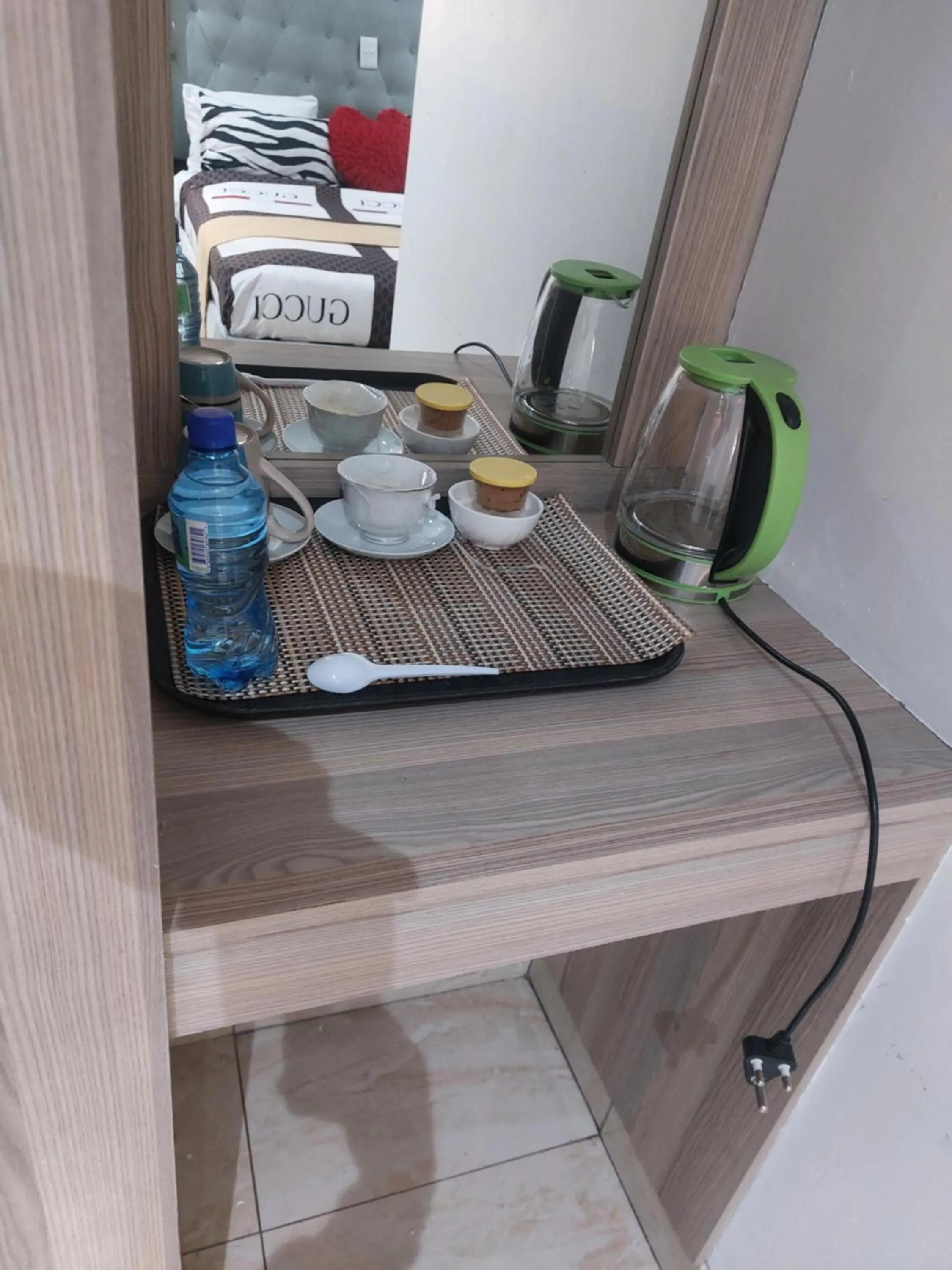 Coffee/tea facilities in Gold Crown International Hotel Johannesburg