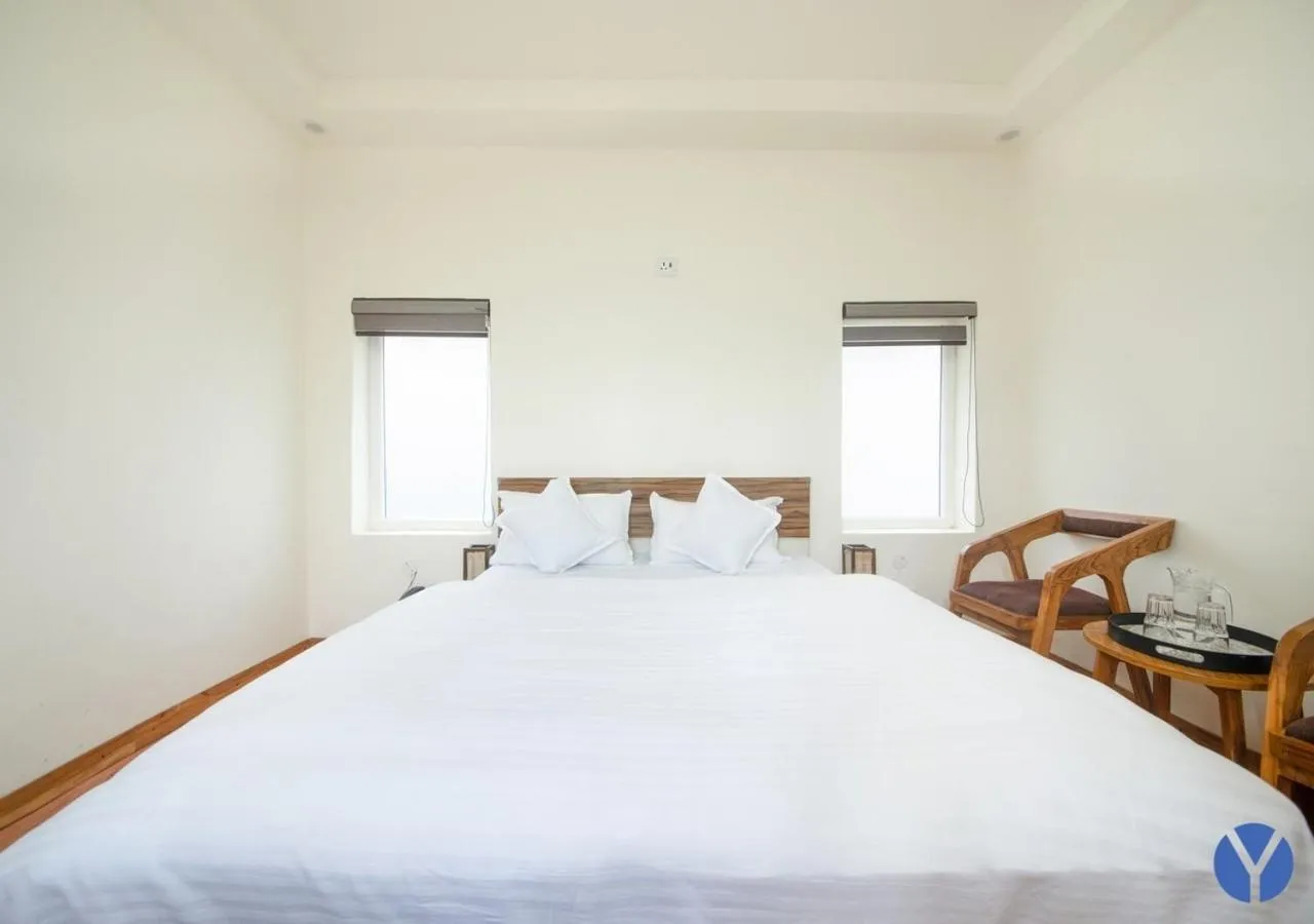 Bed in The Yakshaa Neelkanth