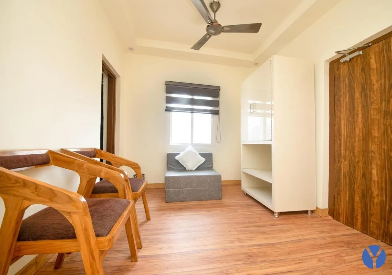 Photo of the whole room in The Yakshaa Neelkanth