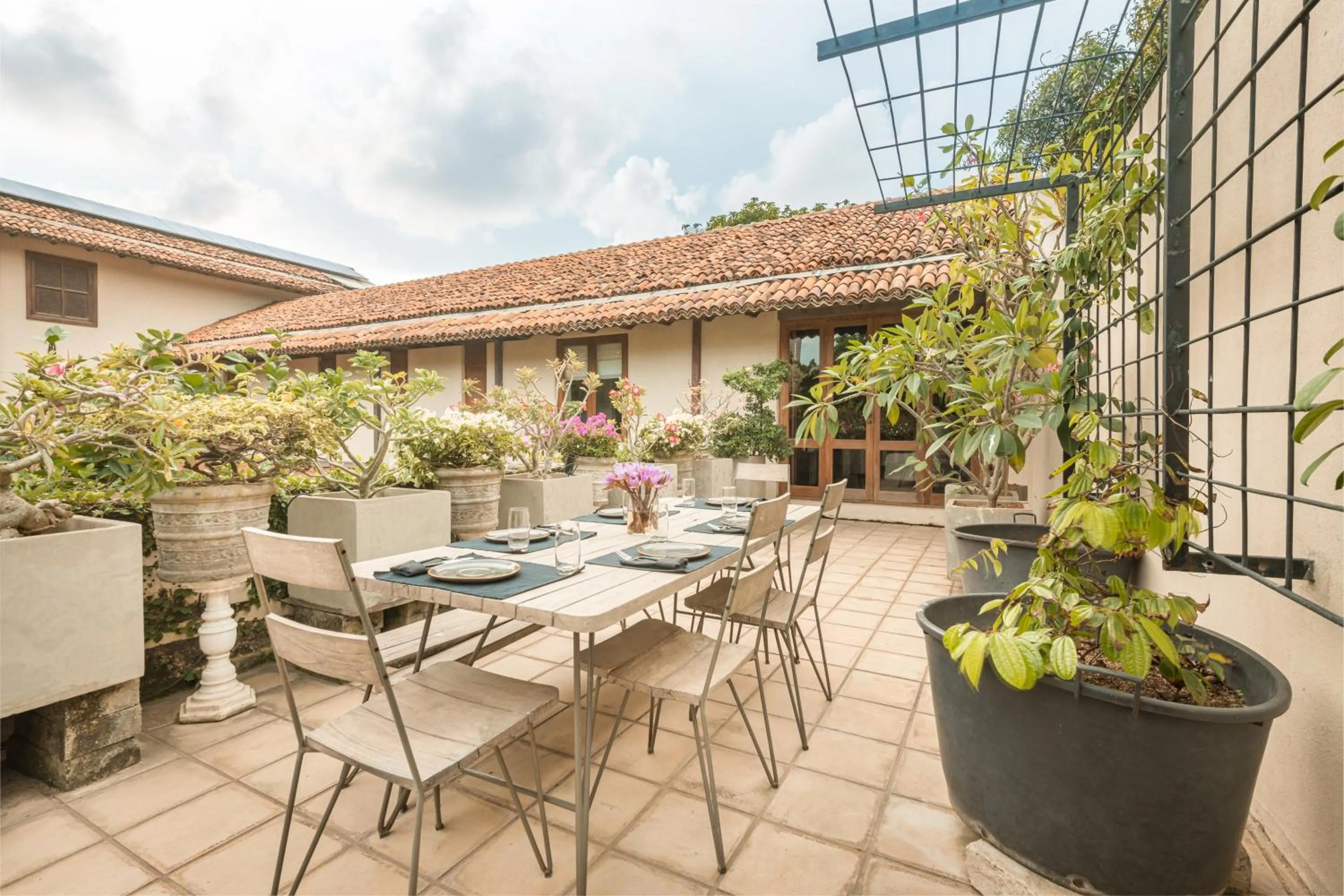 Balcony/Terrace in Ishq Colombo