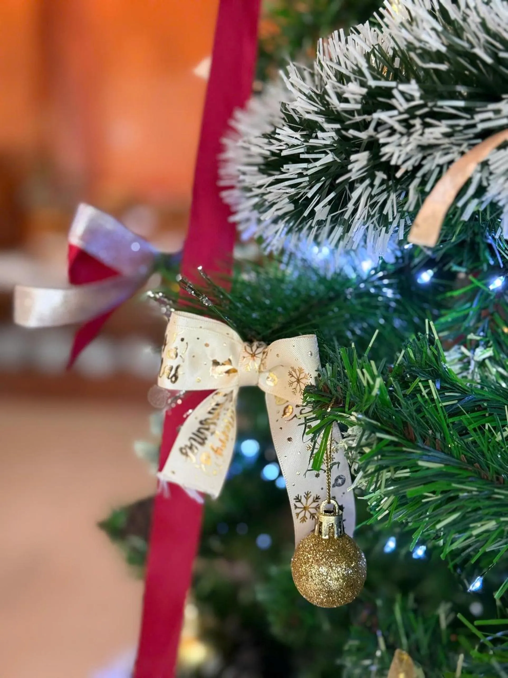 Restaurant/places to eat in Santa Garden Resort