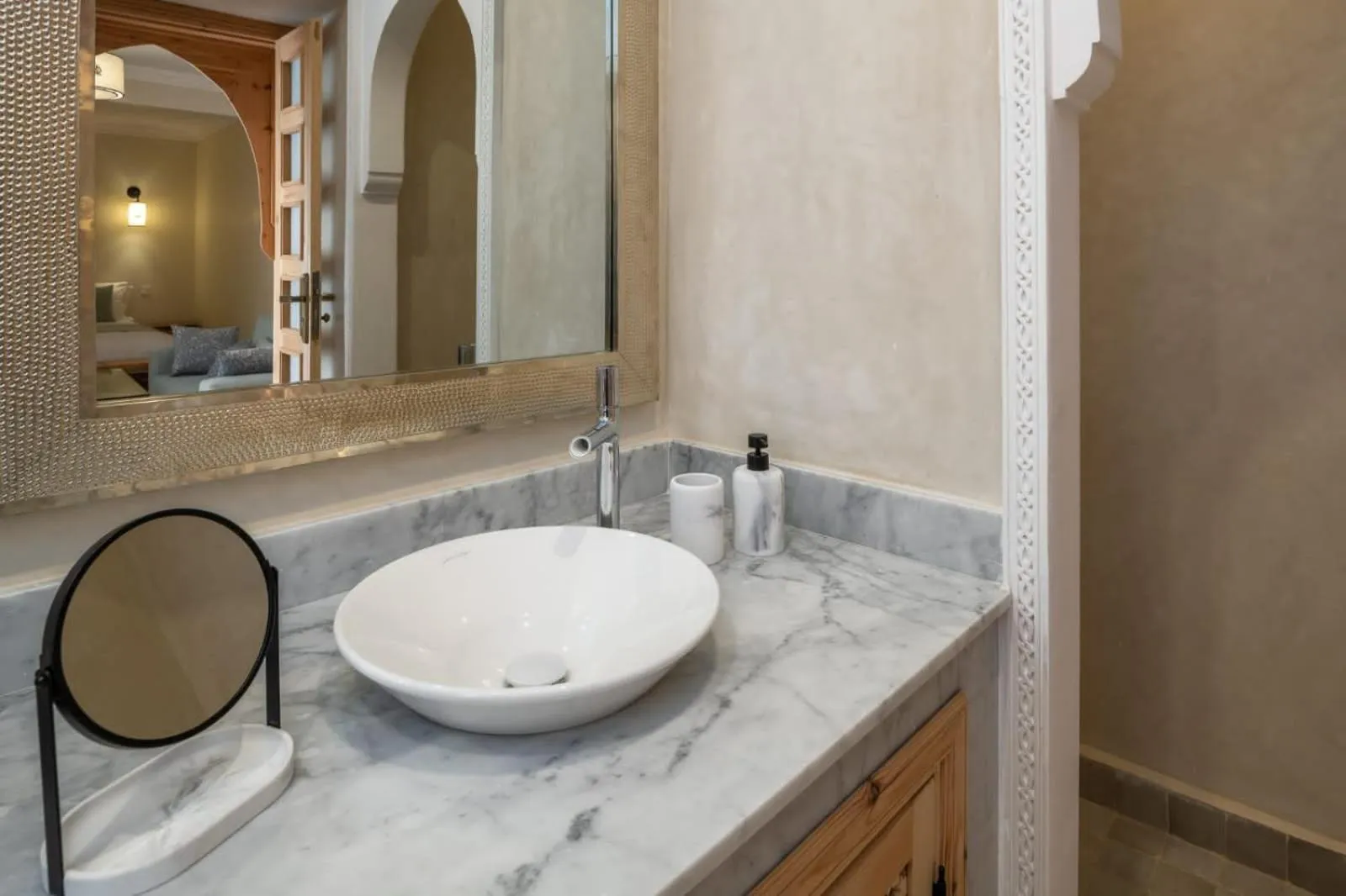 Bathroom in Riad Le Saadien ,Adult only