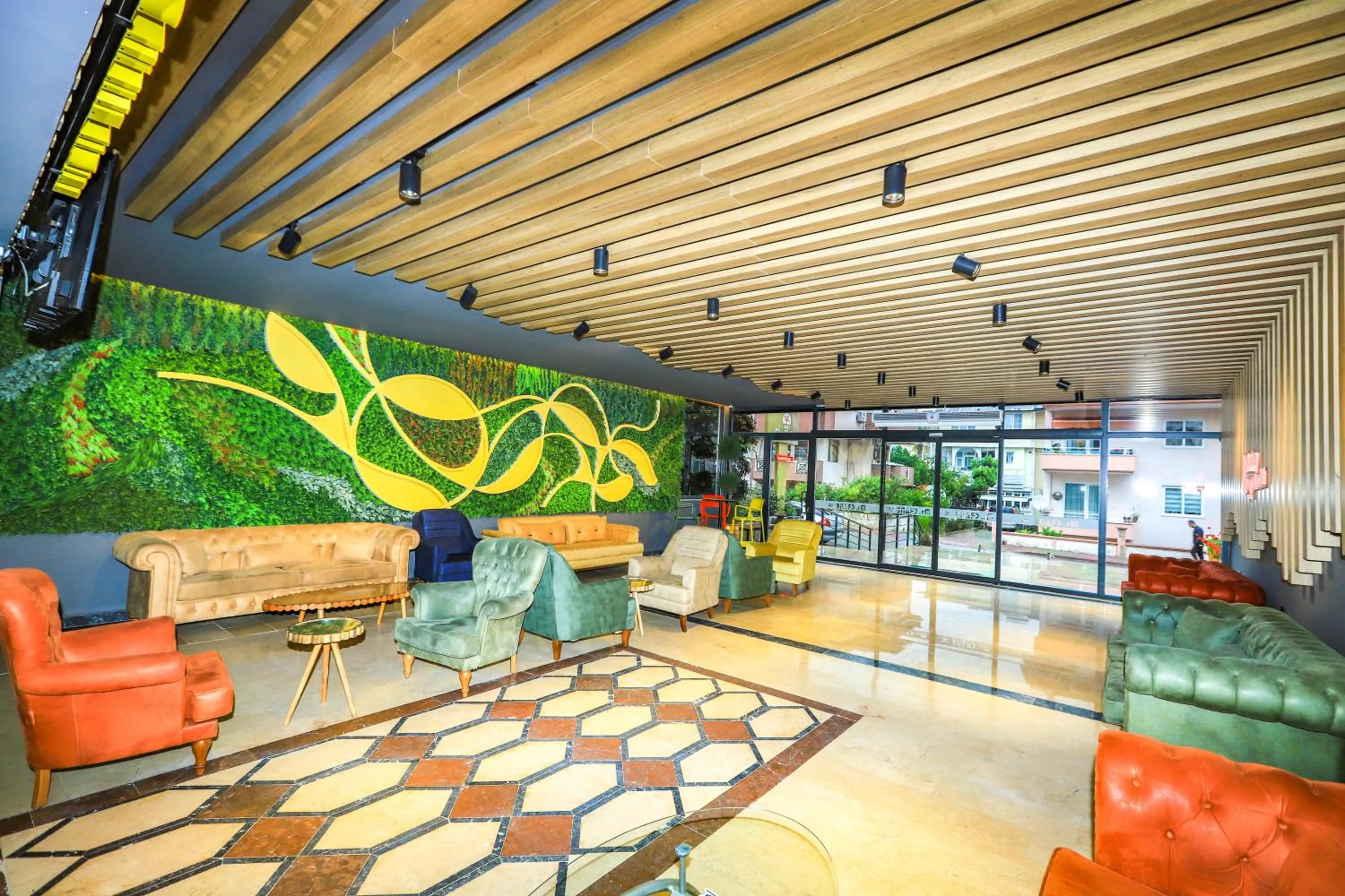 Photo of the whole room in Mr Crane Hotel