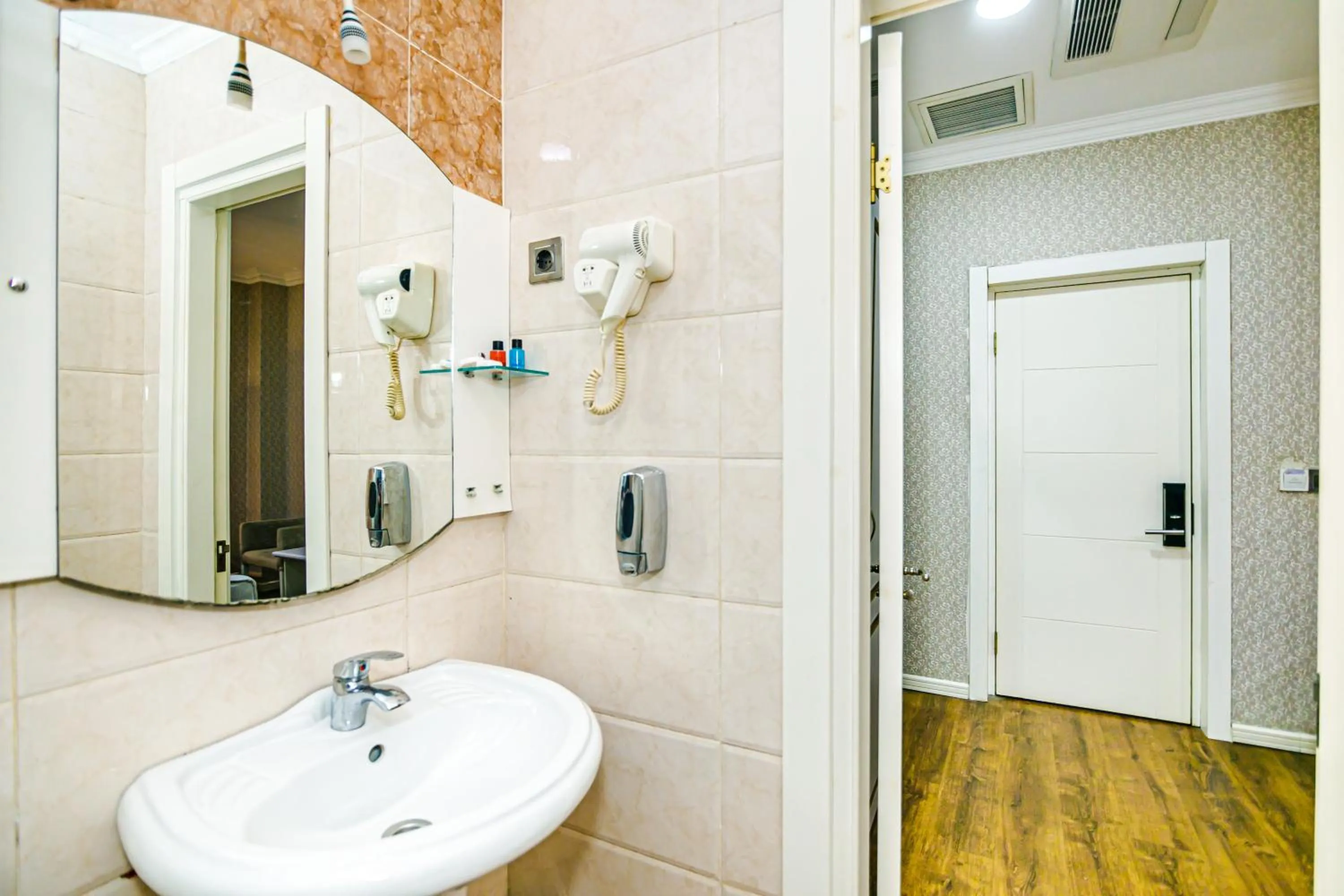 Bathroom in Maris Hotel Baku