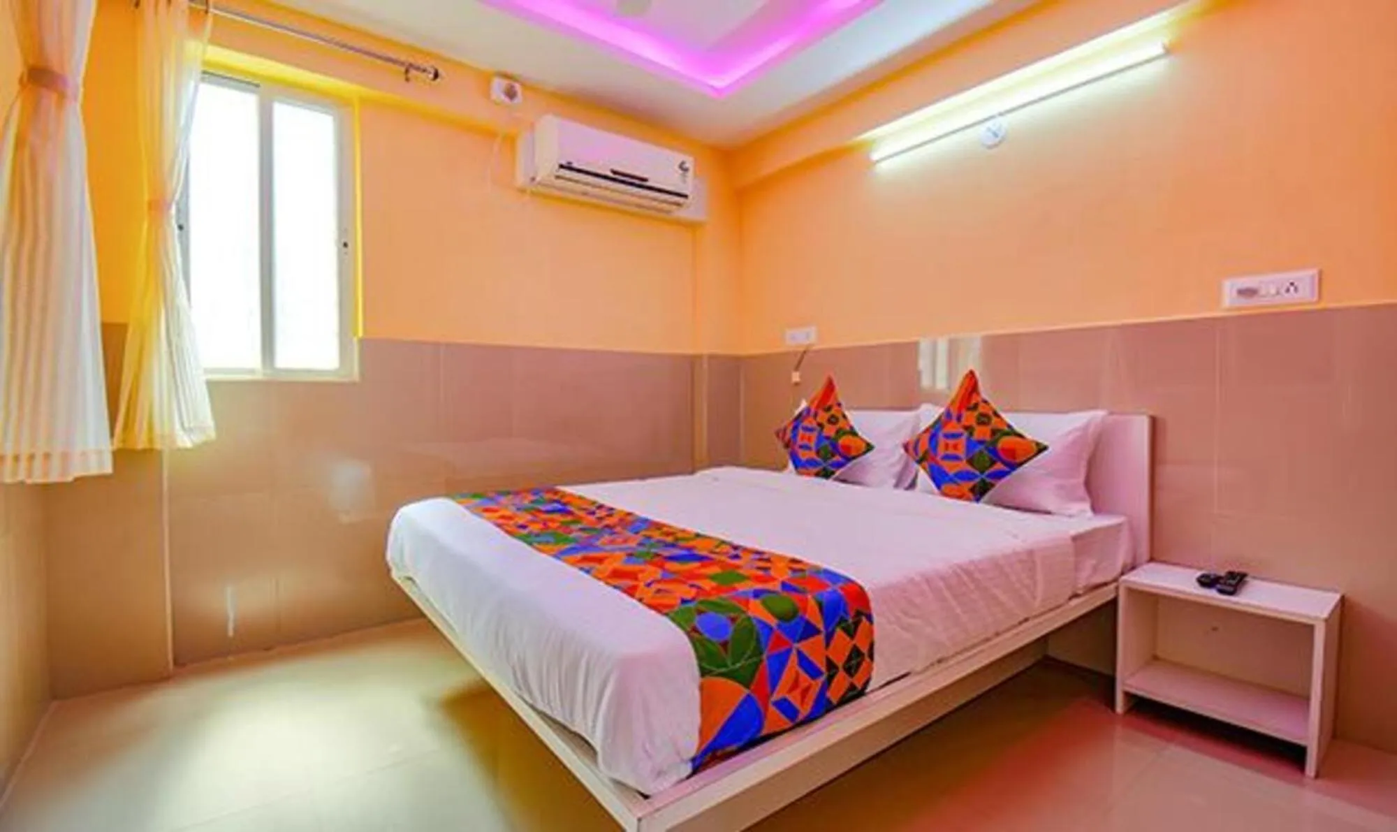 Photo of the whole room, Bed in FabHotel Empire Executive - Nr HINJEWADI PHASE 1