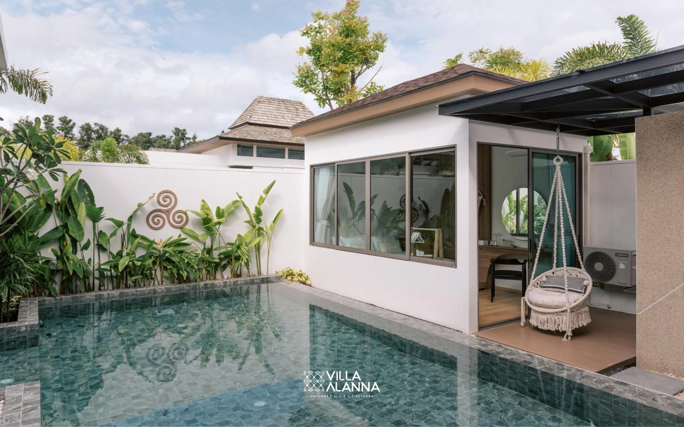 Bedroom in Villa Alanna Phuket