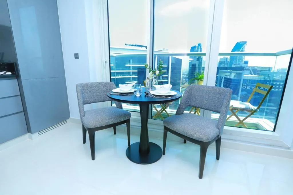 Damac Maison Prive Deluxe Studio with Burj-khalifa view