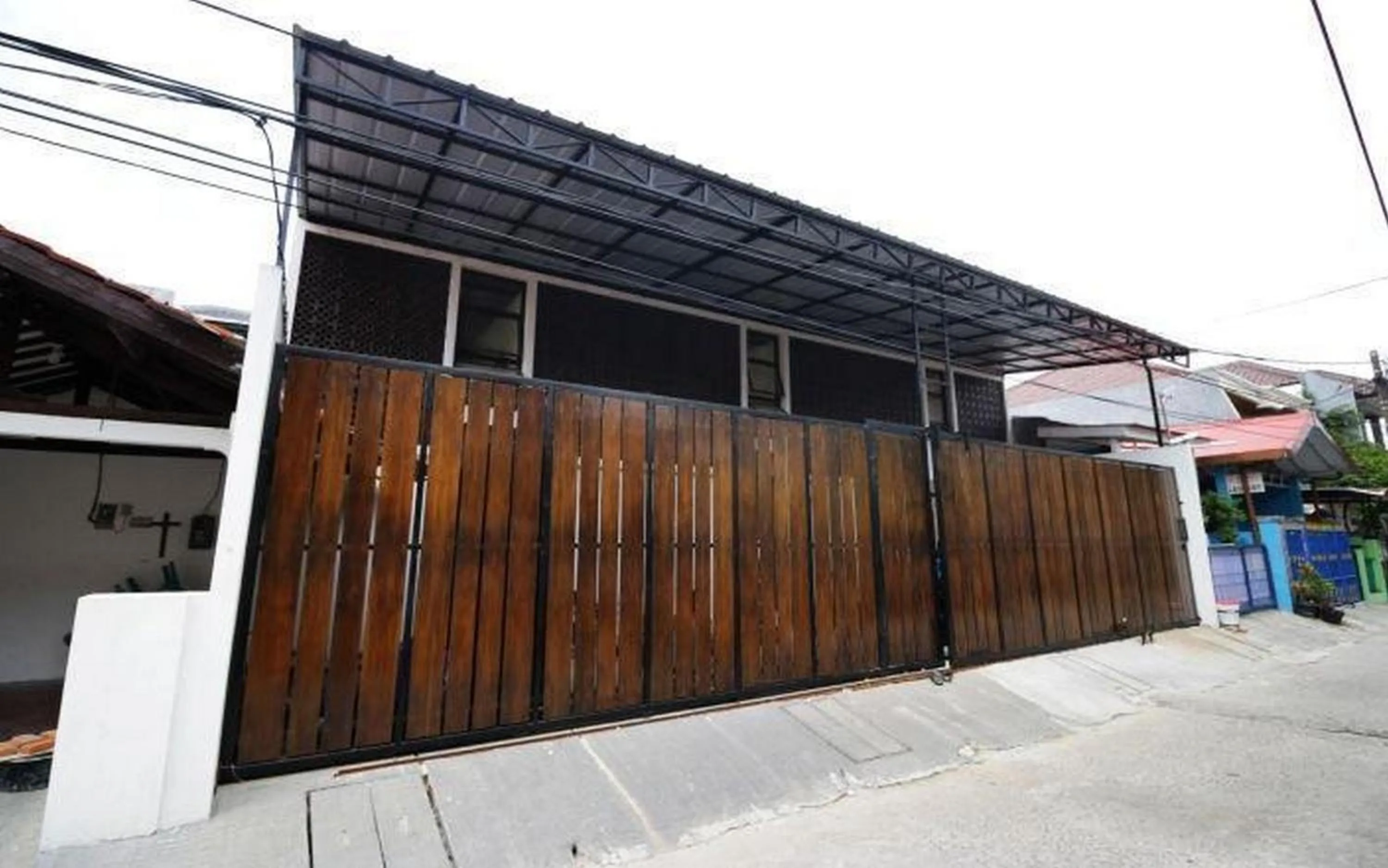 Property building in Swahouse Tanjung Priok Syariah Mitra RedDoorz