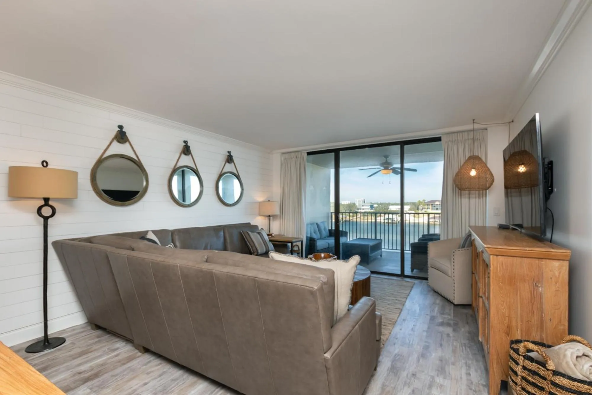 Living room in Ole River Hideway, Orange Beach, Updated 2 Bedroom Waterfront Condo, Wind Drift