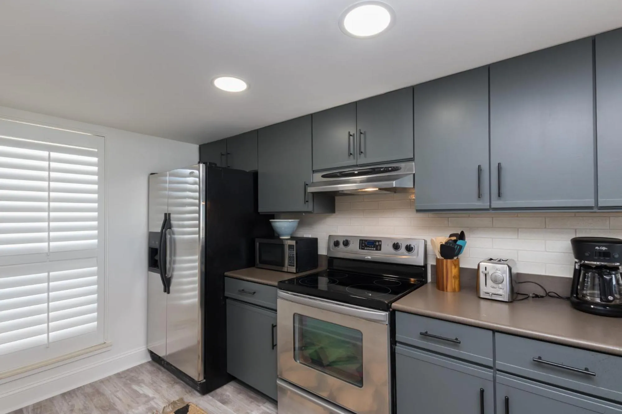 Kitchen or kitchenette in Ole River Hideway, Orange Beach, Updated 2 Bedroom Waterfront Condo, Wind Drift