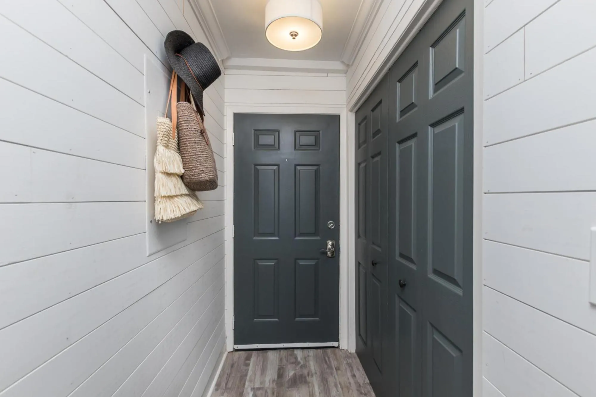 Facade/entrance in Ole River Hideway, Orange Beach, Updated 2 Bedroom Waterfront Condo, Wind Drift