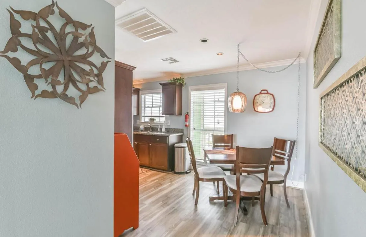 Dining area in Island Getaway