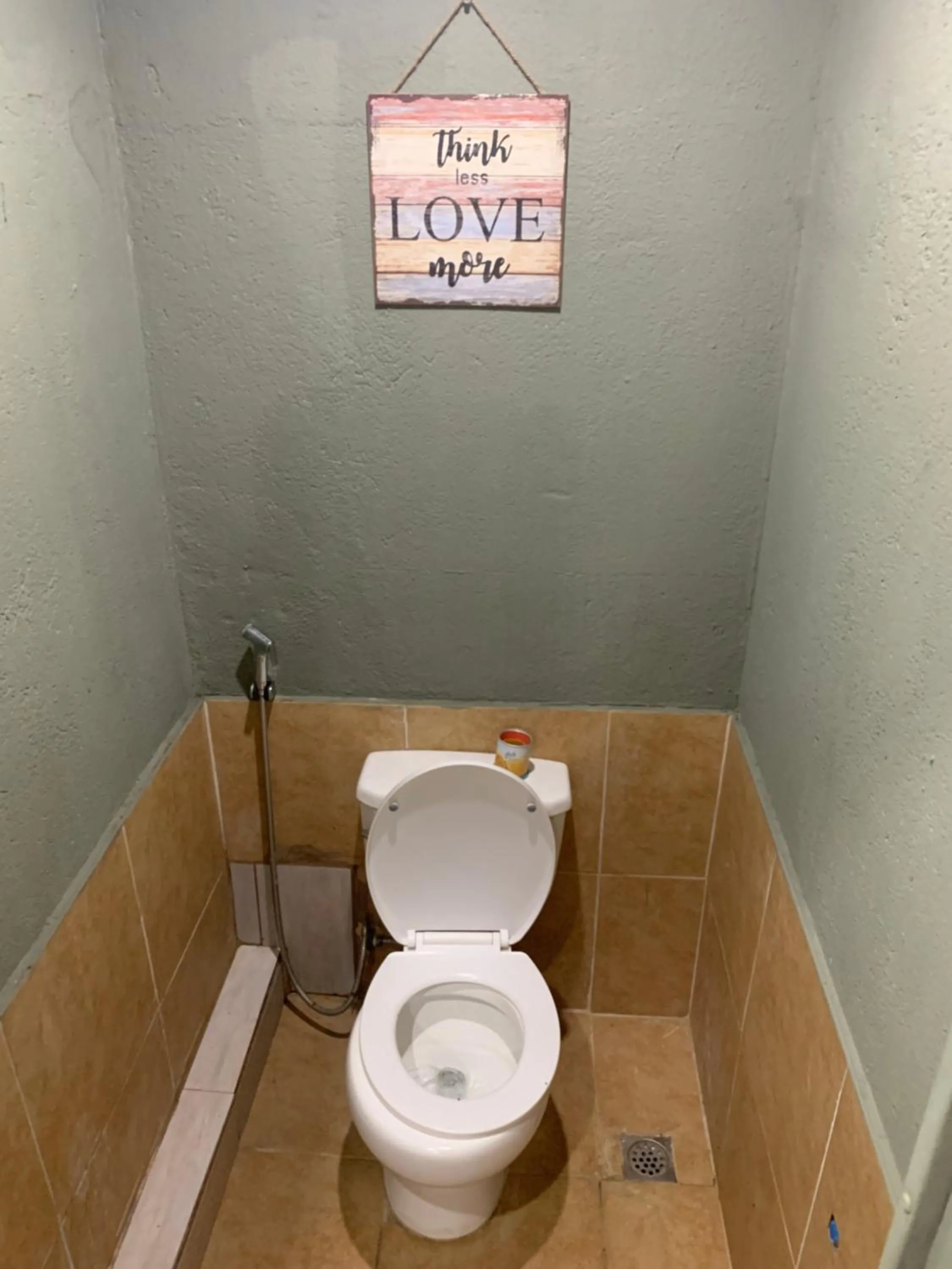 Toilet in D Sanctum Resort