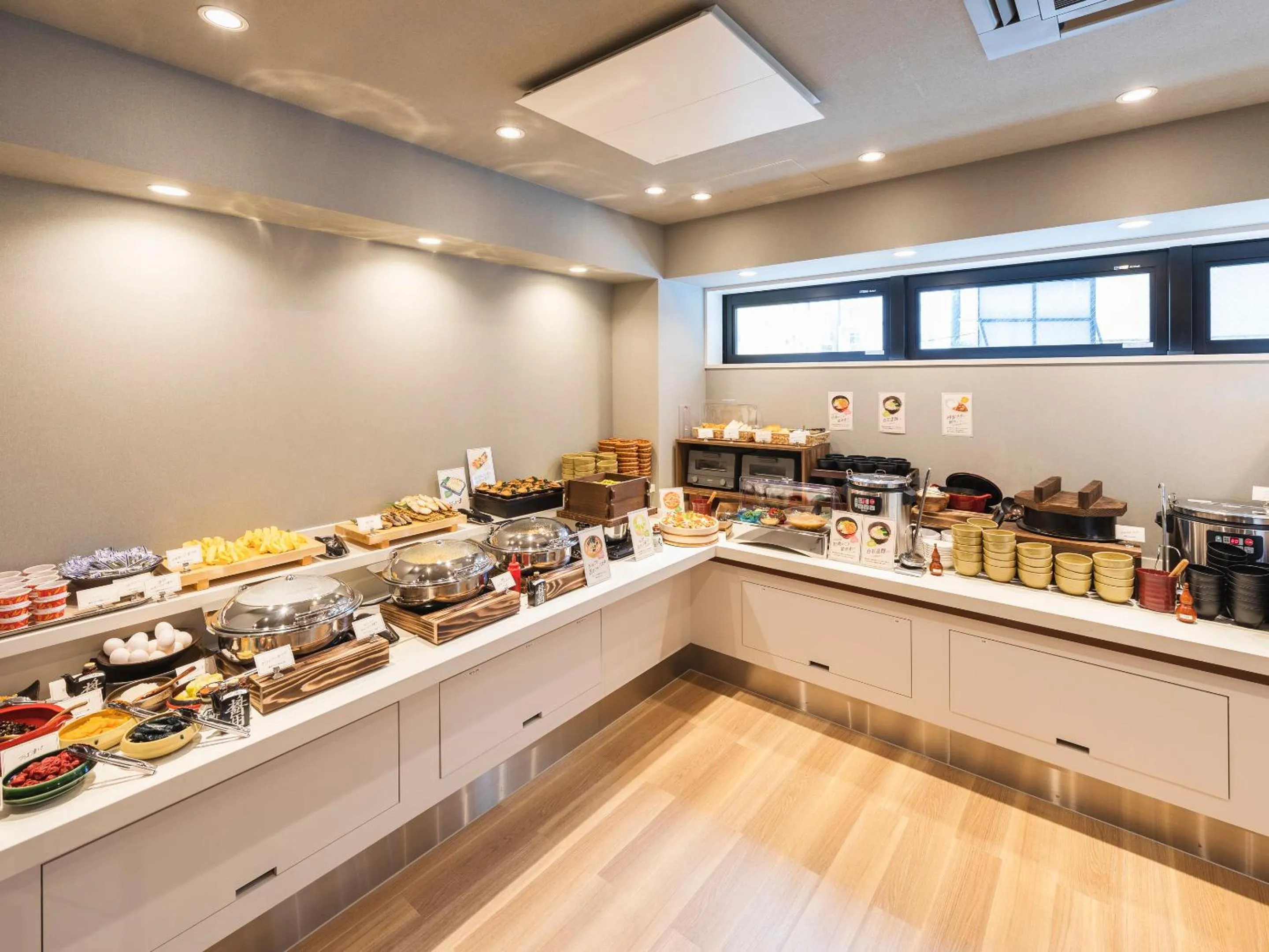 Food and drinks in Sotetsu Fresa Inn Sendai