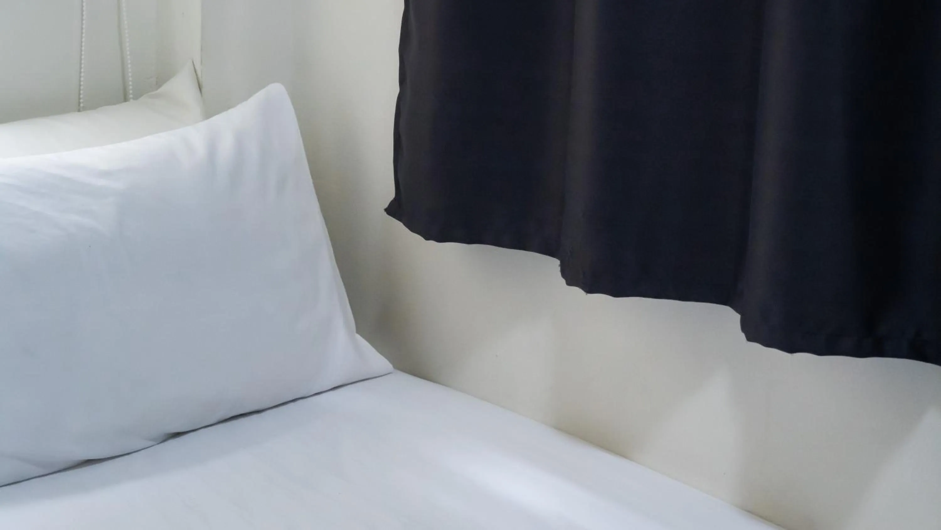 Bed in MiuMiu in da house.