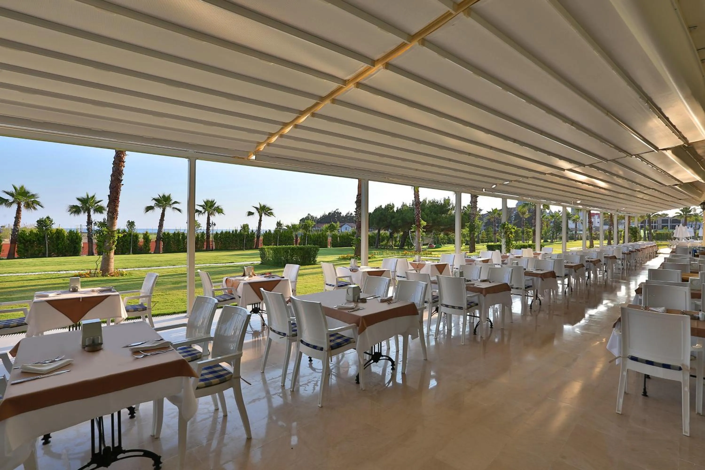 Restaurant/places to eat in Asteria Bloom Side