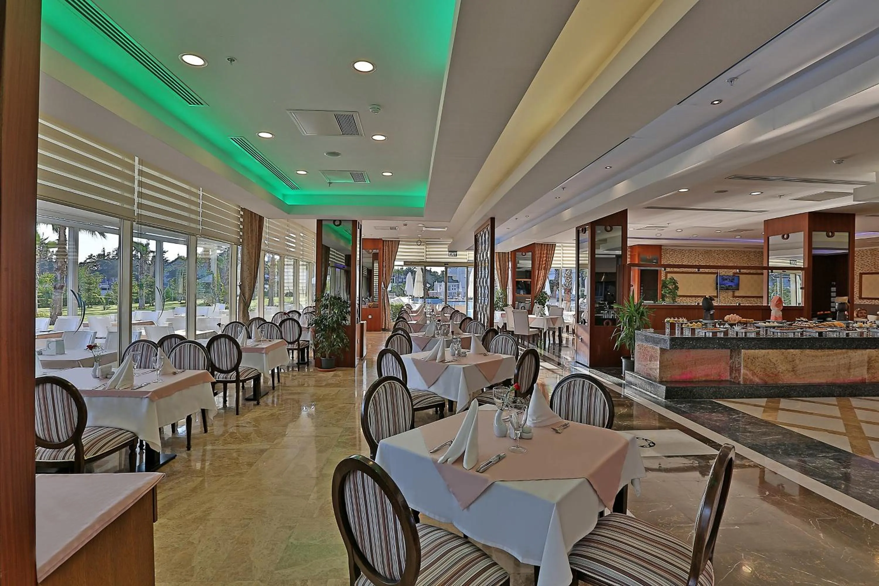 Restaurant/places to eat in Asteria Bloom Side