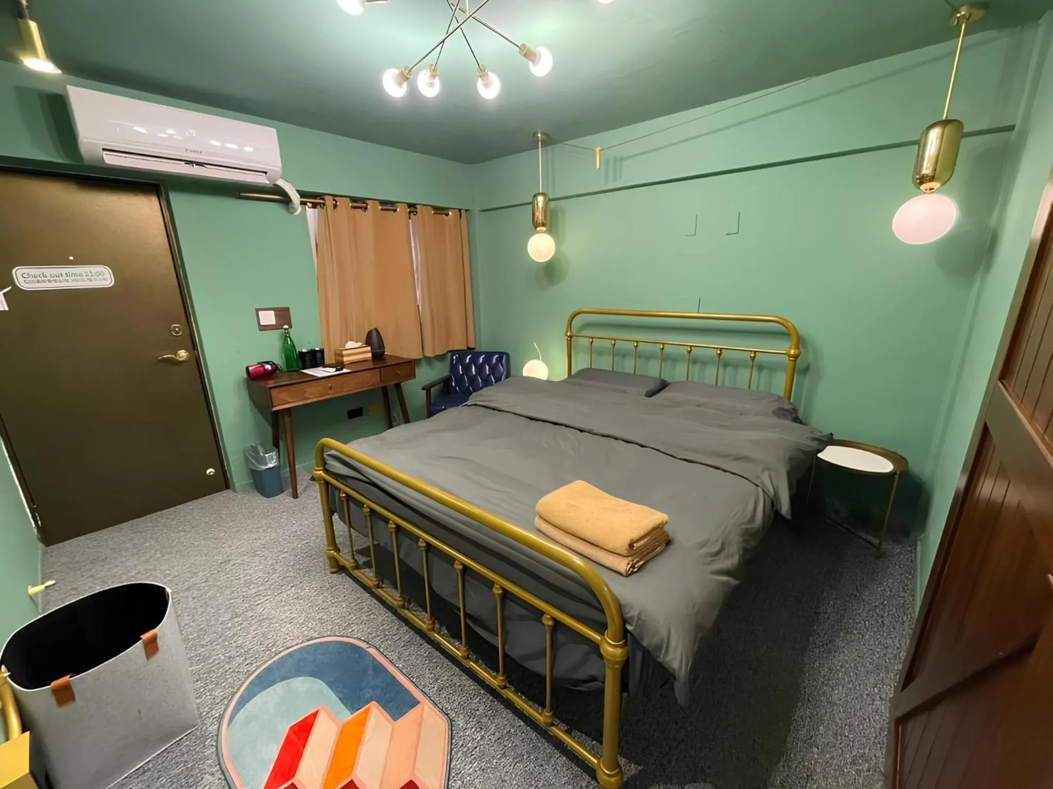 Bedroom in House Inn House