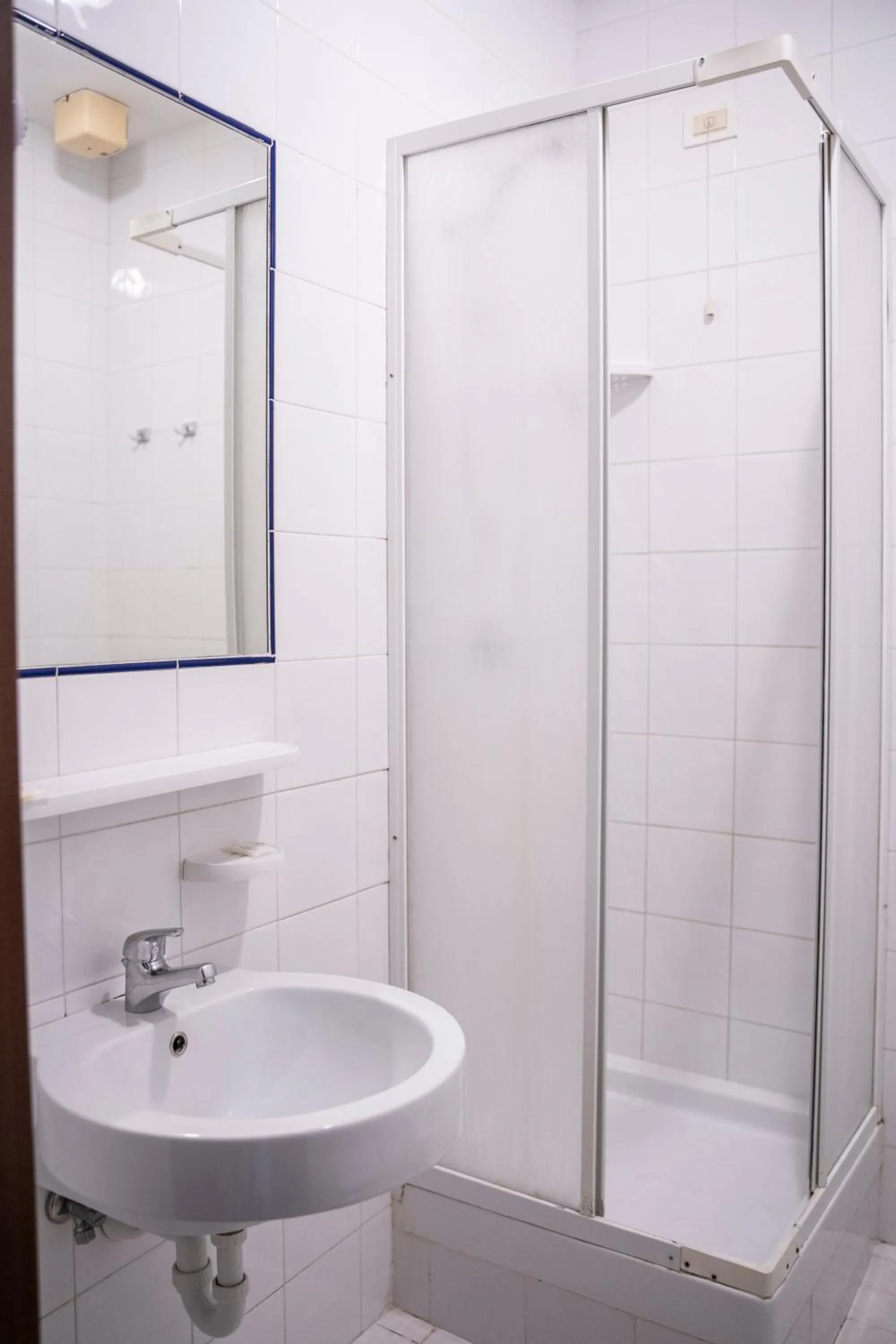 Bathroom in Hotel Ferrarese