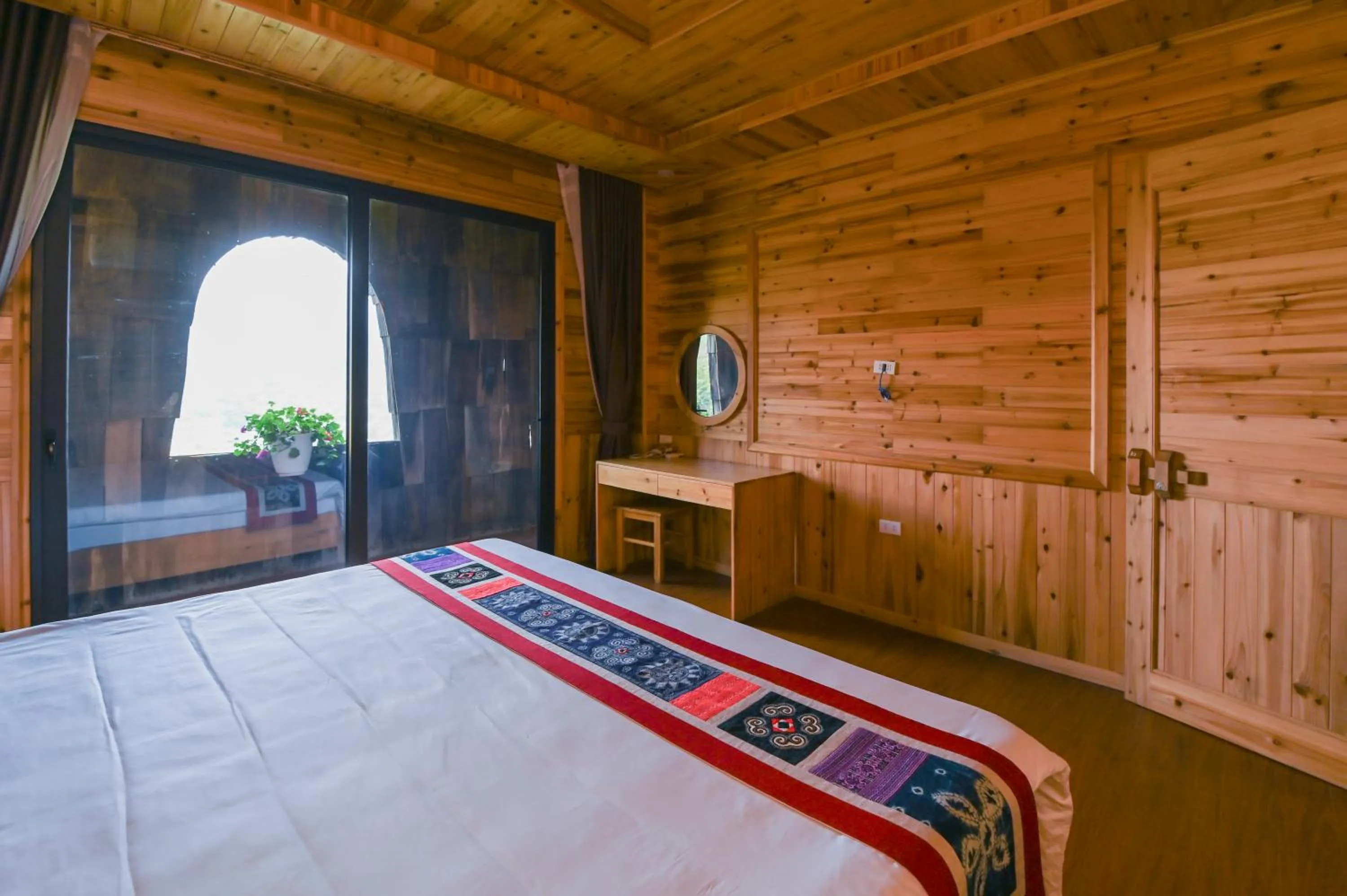 Bedroom, Bed in Arista Homestay