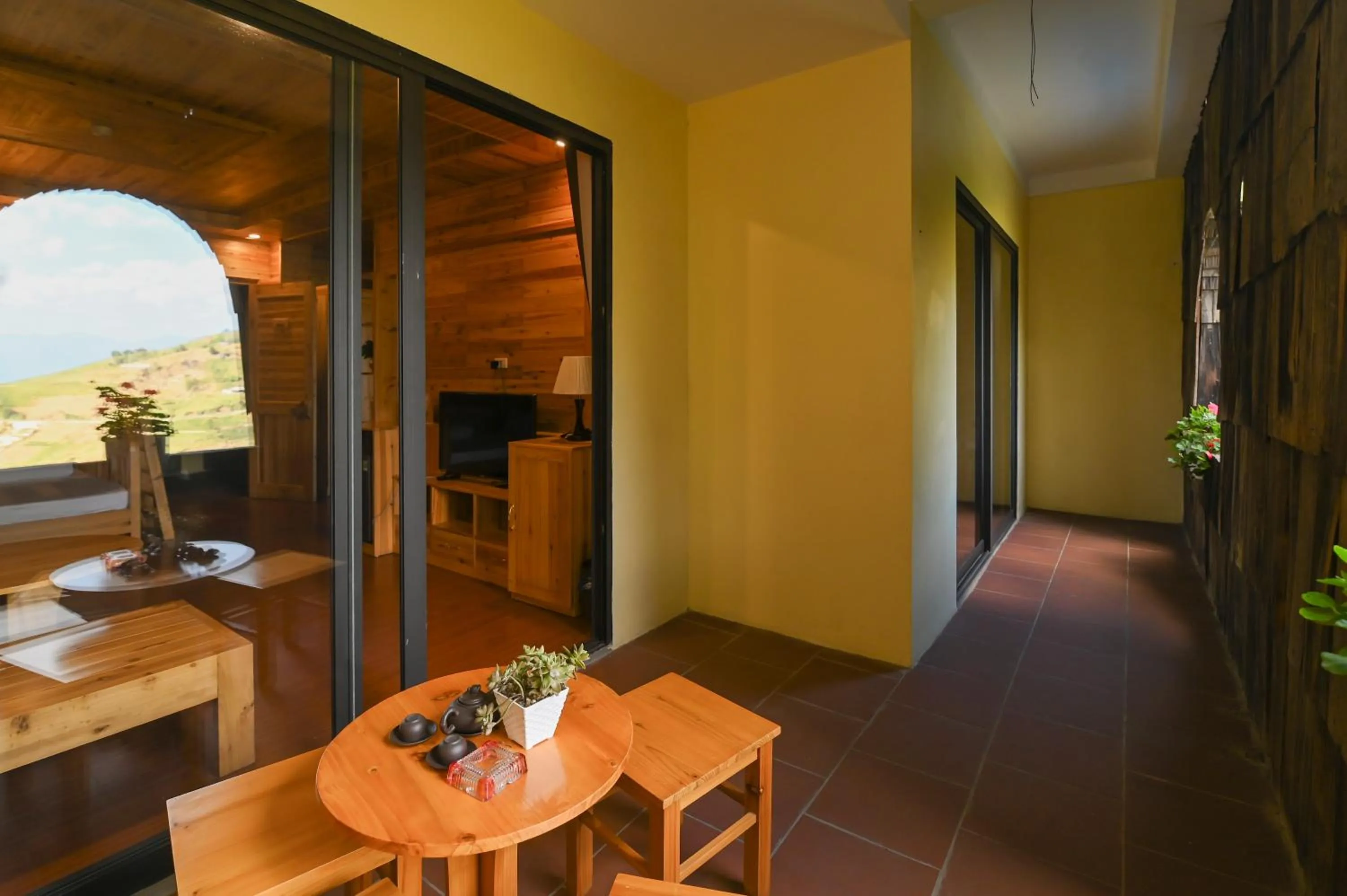 Seating area in Arista Homestay