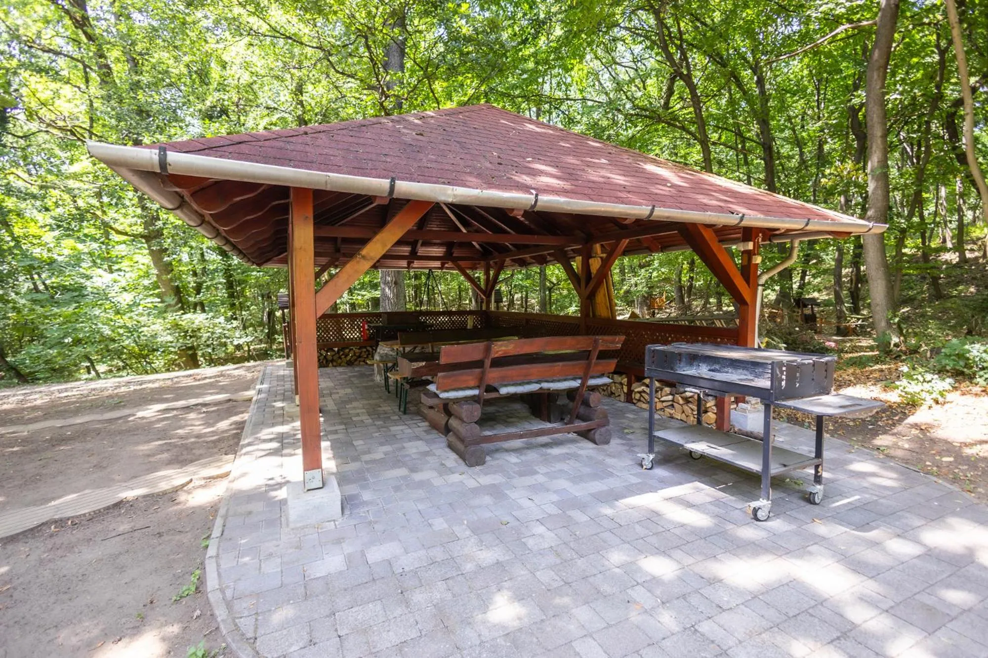 BBQ facilities in 4 Évszak Völgyhotel