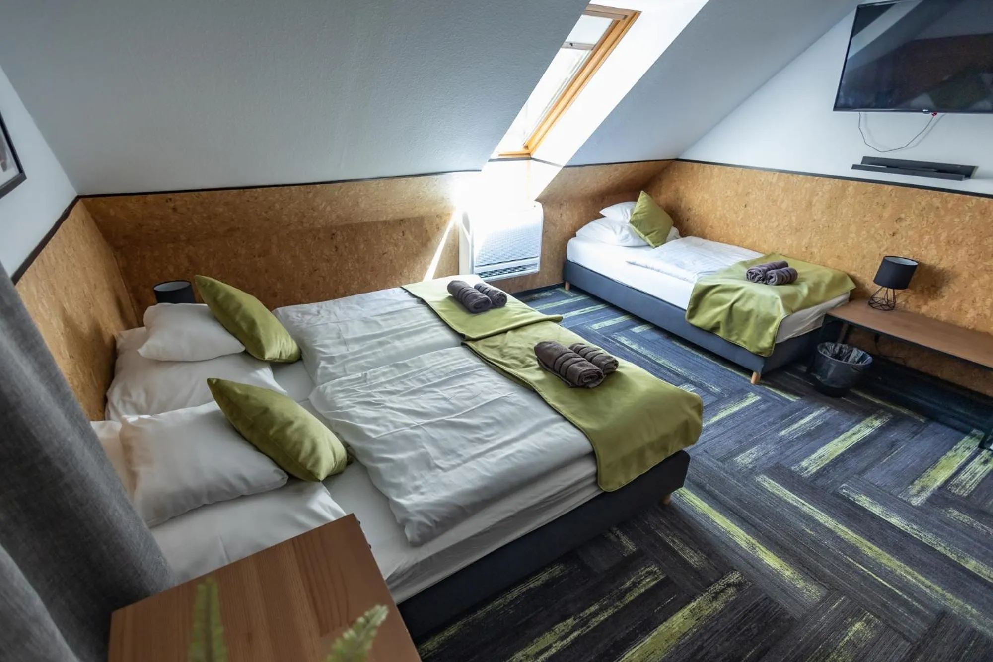 Bed in 4 Évszak Völgyhotel