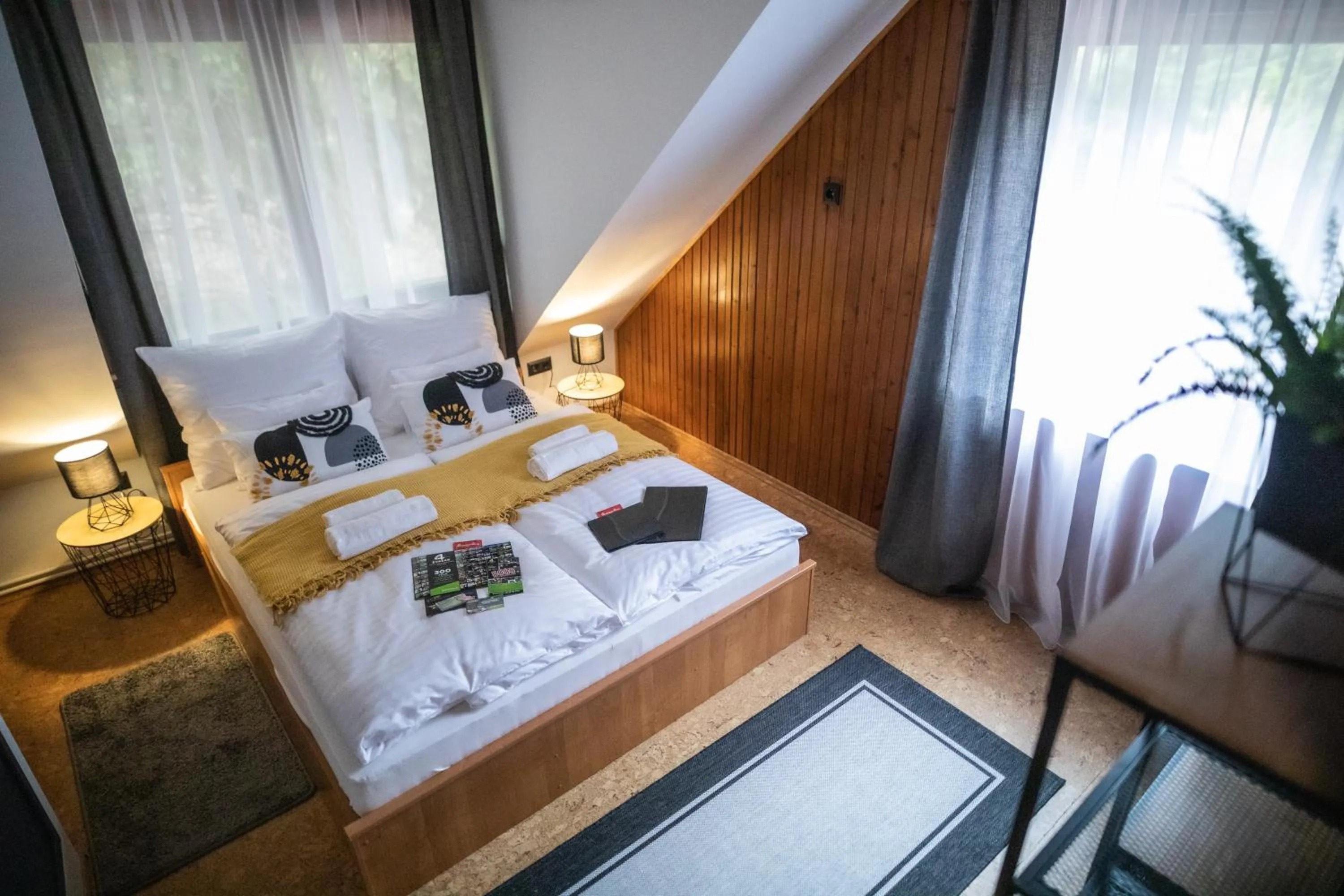 Bed in 4 Évszak Völgyhotel